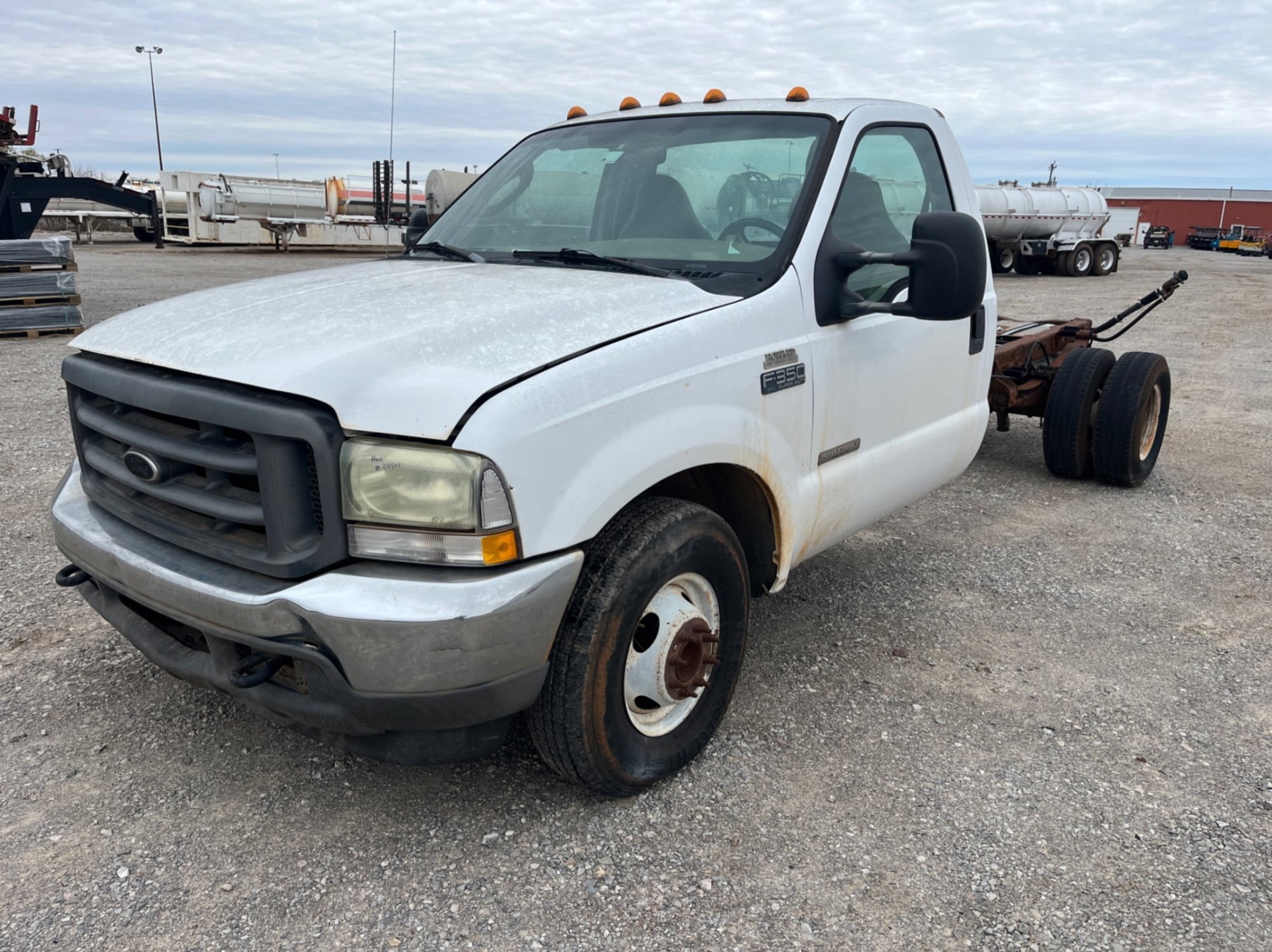 2004 FORD F-350 SUPER DUTY (INOPERABLE) (A58214)