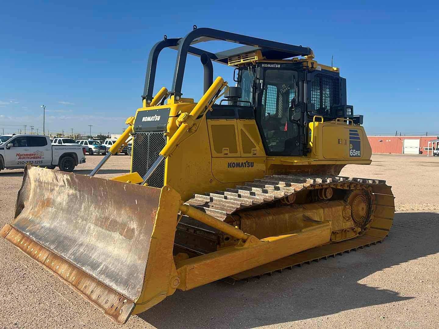 2016 KOMATSU D65PX-18 BULL DOZER (A55745)