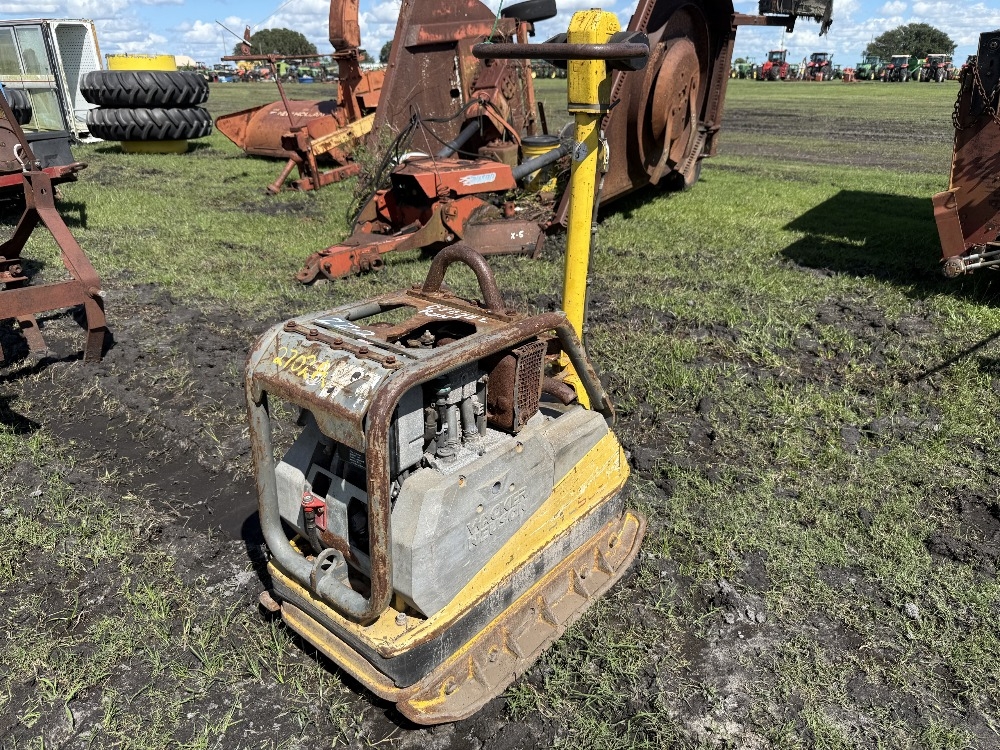 2009 Wacker-Neusan Hand Packer (A53316)