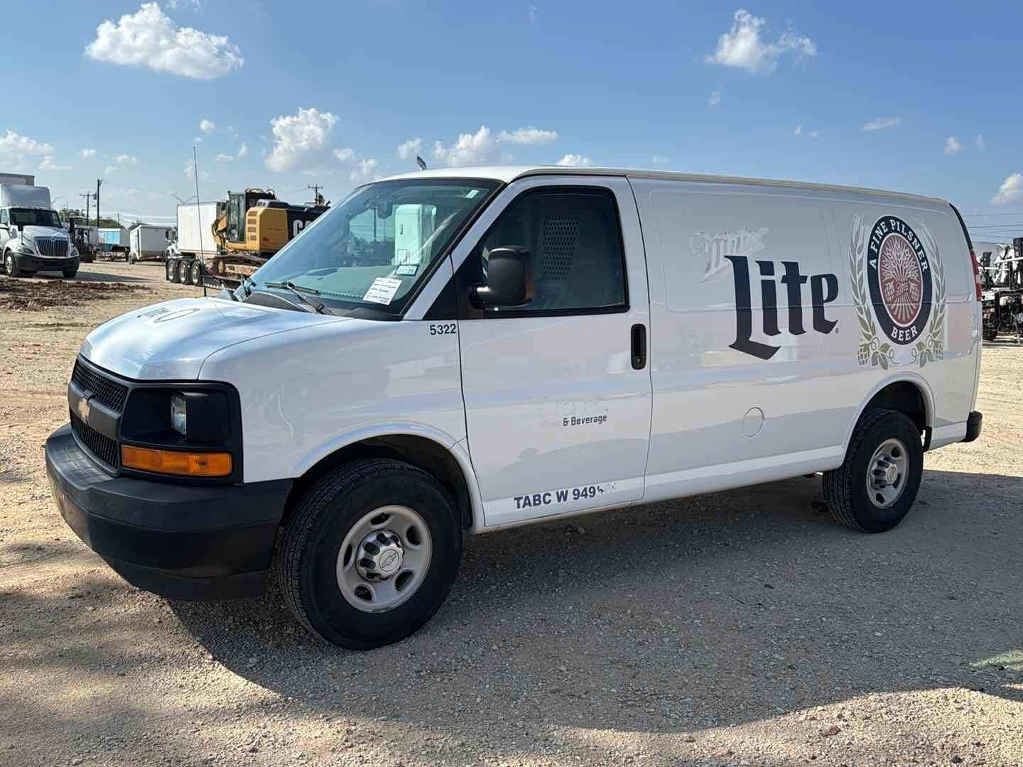 2017 CHEVROLET EXPRESS (A55745)