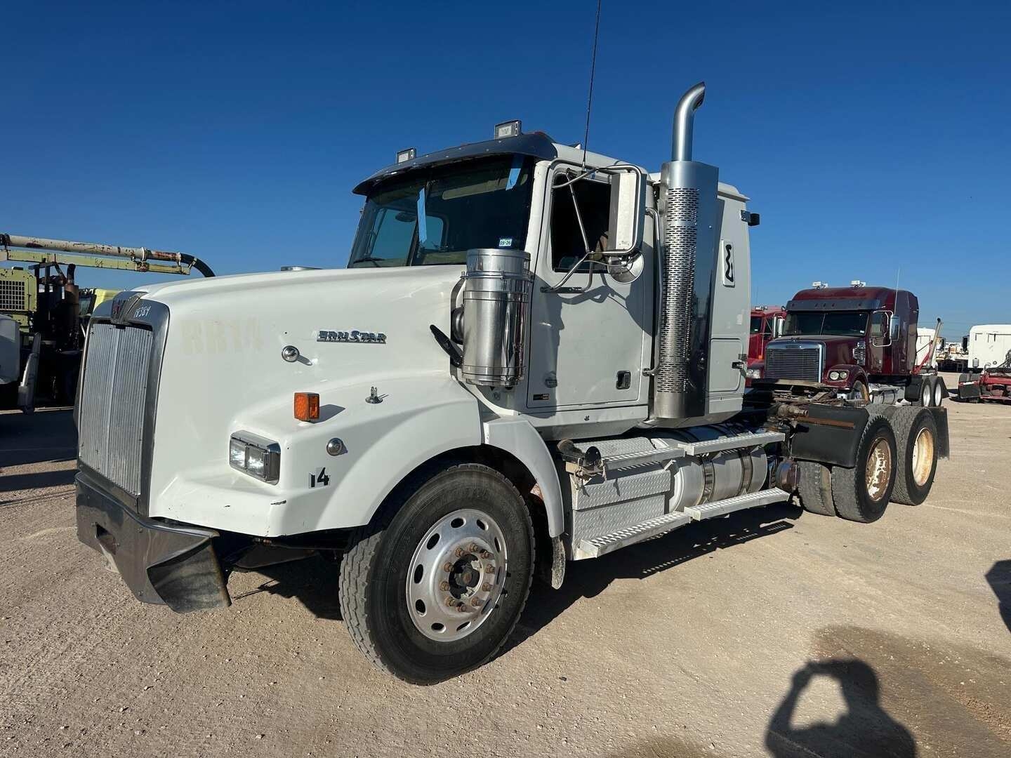 2011 WESTERN STAR  4900 SB (A58214)