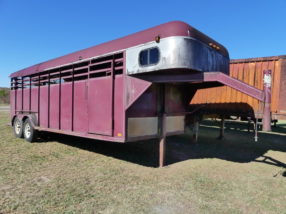1999 CBar 20' Stock Trailer (A56469)