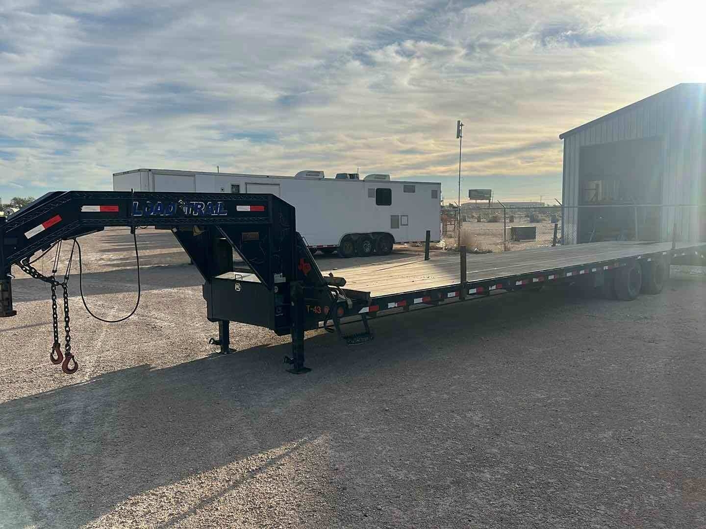 2019 LOAD TRAIL 35+5 GOOSENECK TRAILER (A58214)
