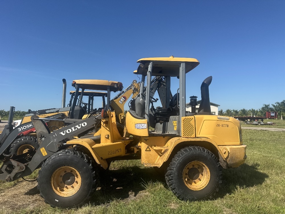 Volvo L306 (A57148)