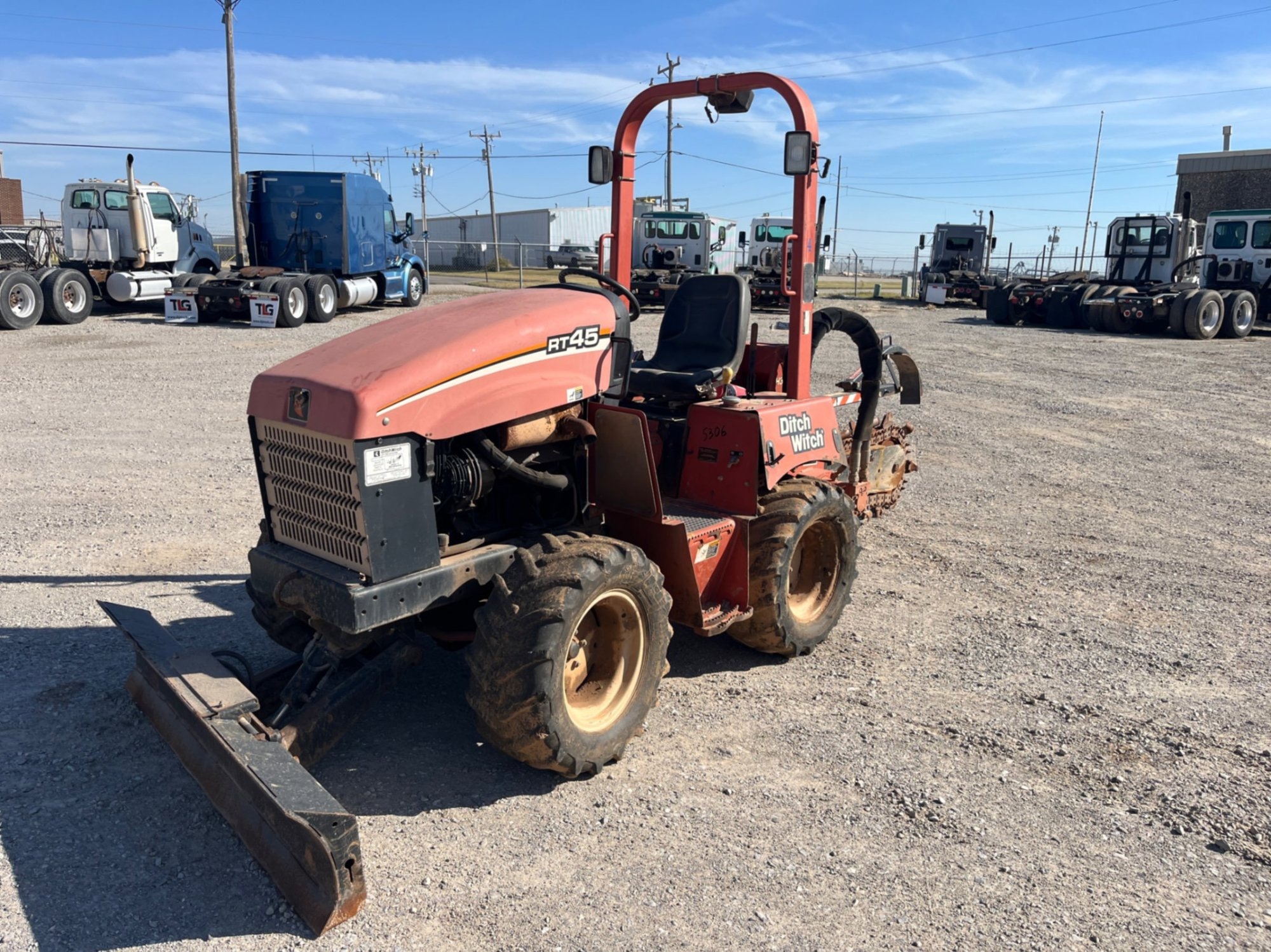 2014 DITCH WITCH RT45 (INOPERABLE) (A58216)