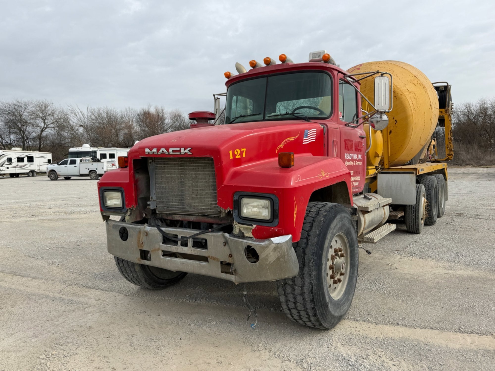 1999 MACK MIXER (A63569)