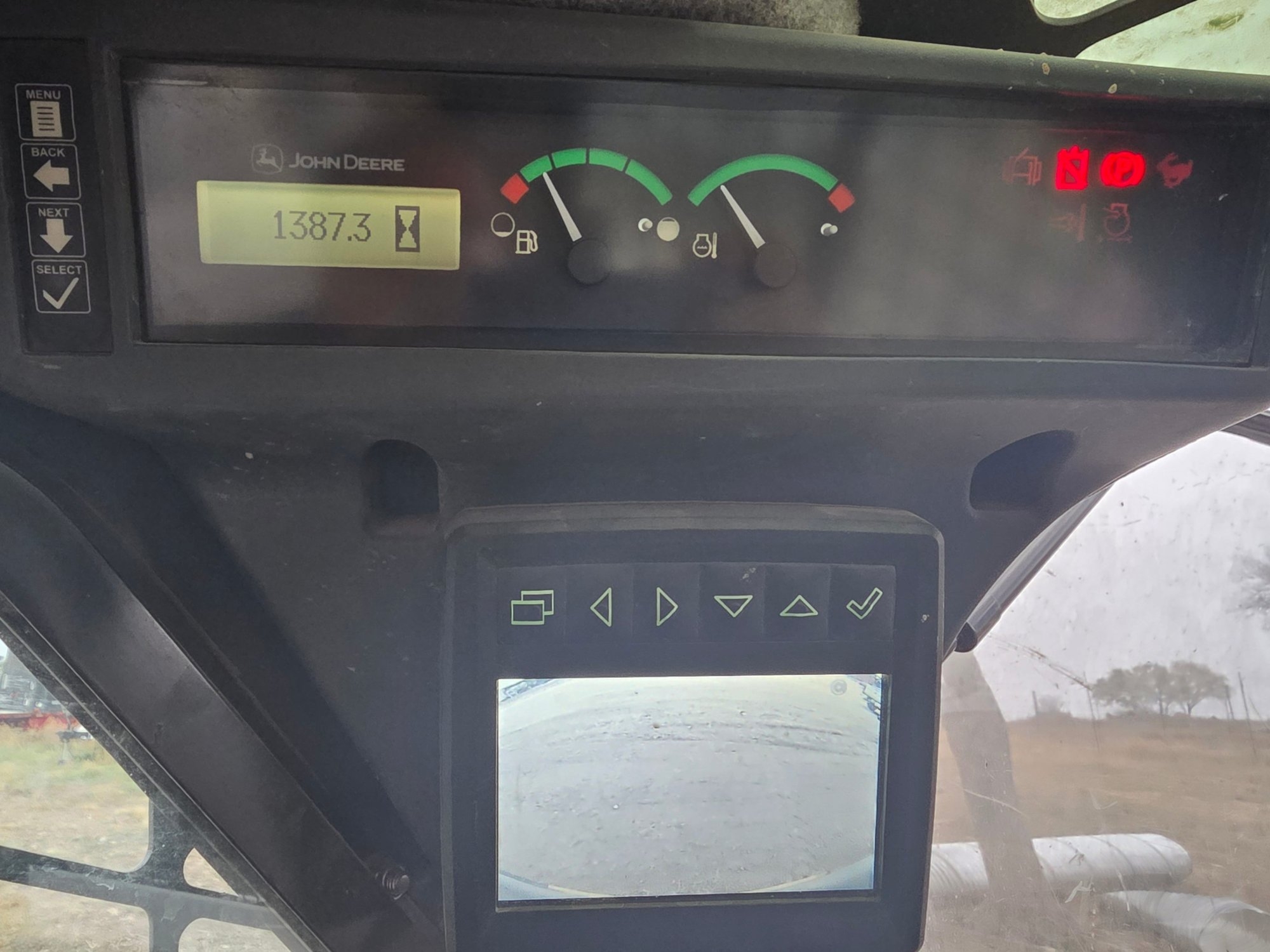 JOHN DEERE 330G SKID LOADER (A58214)