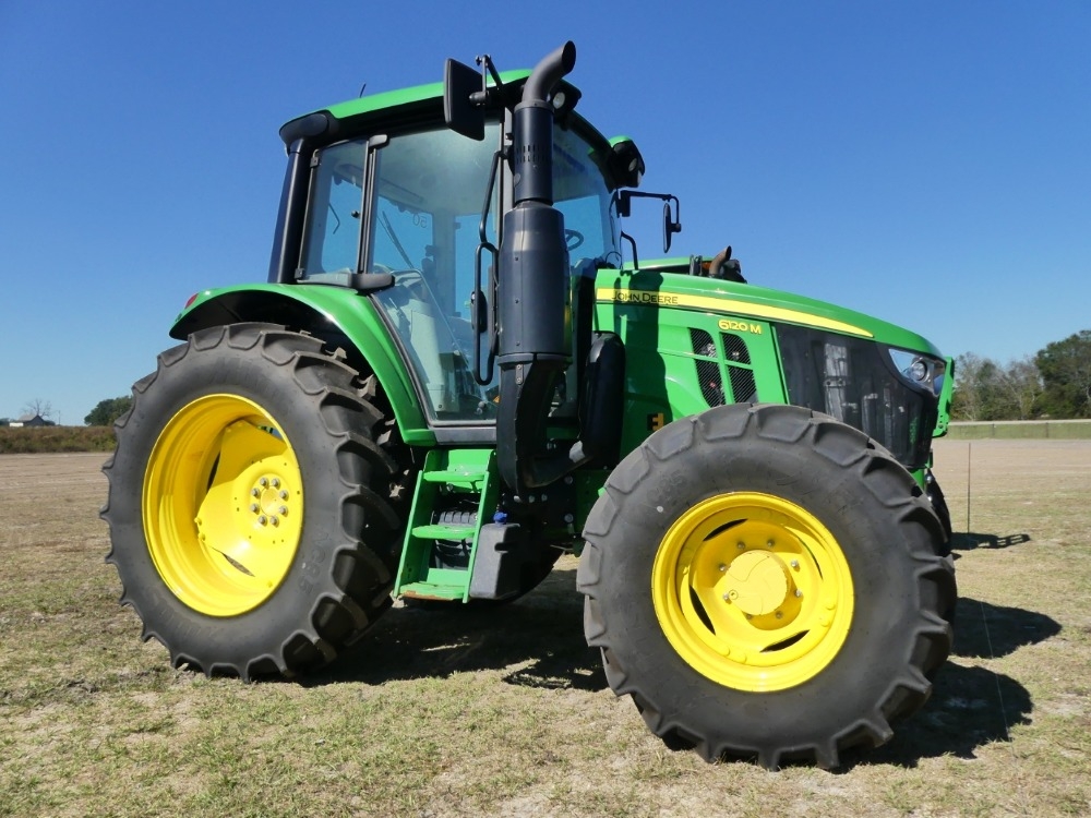 2022 John Deere 6120M (A53317)