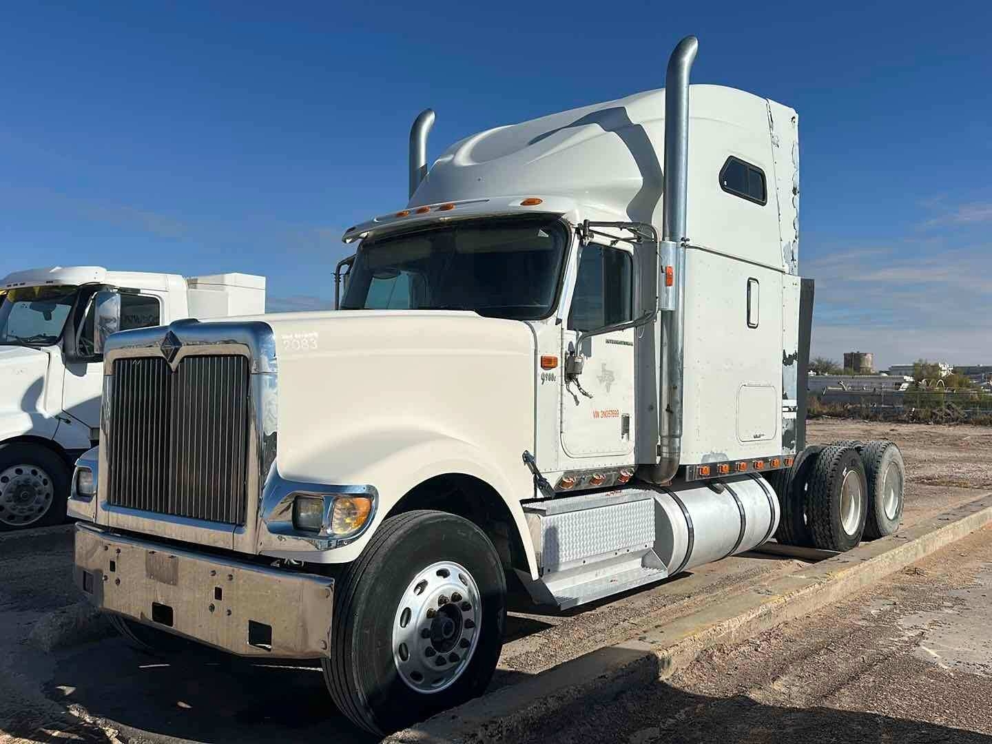 2003 INTERNATIONAL 9900I (INOPERABLE) (A58214)