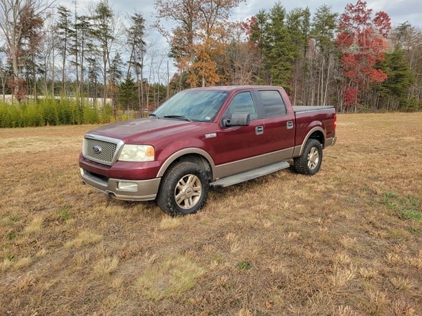2005 Ford F150 Lariat 4x4 Crew Cab (A62613)