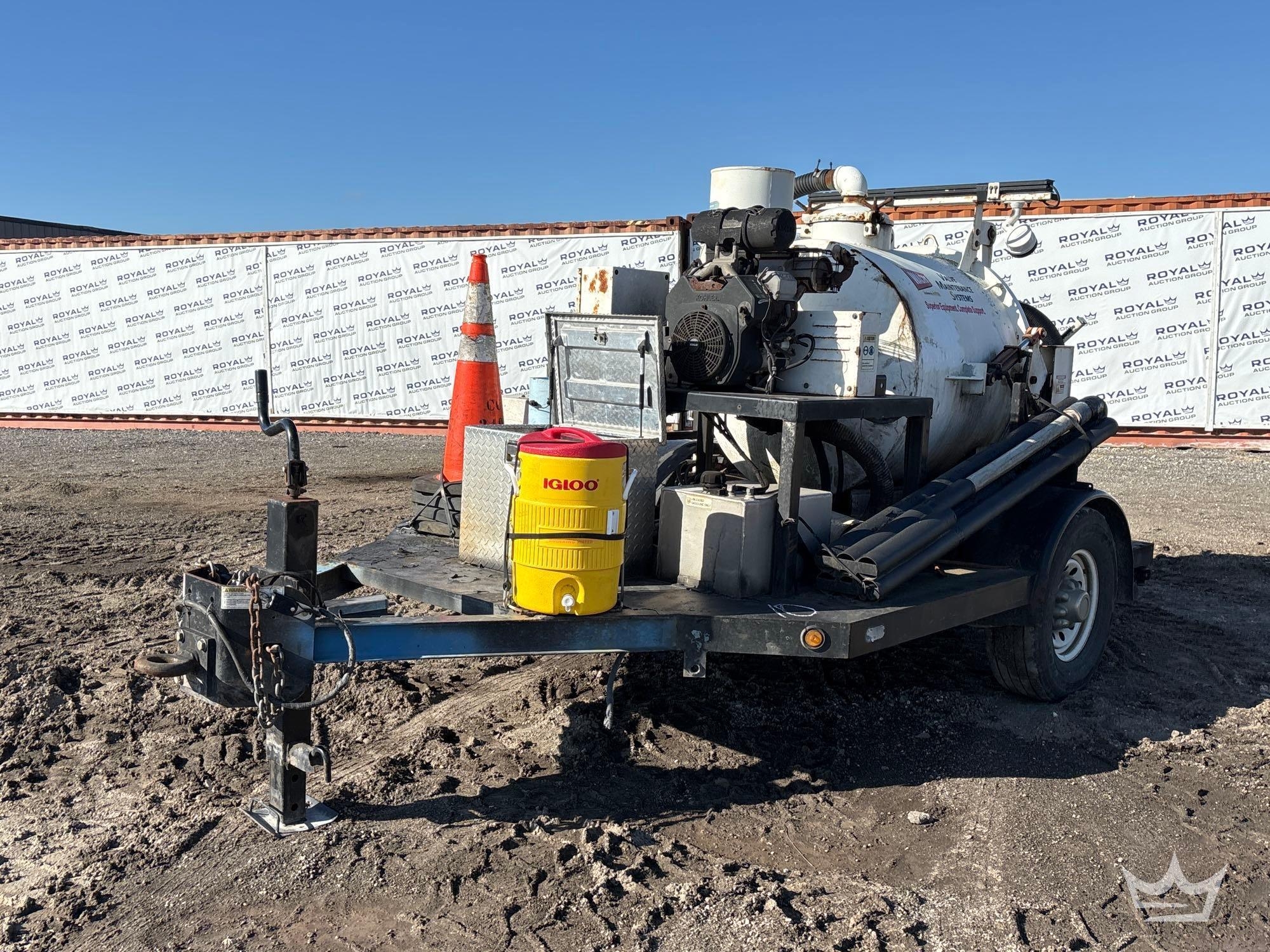 VACCUM Trailer (A61567)