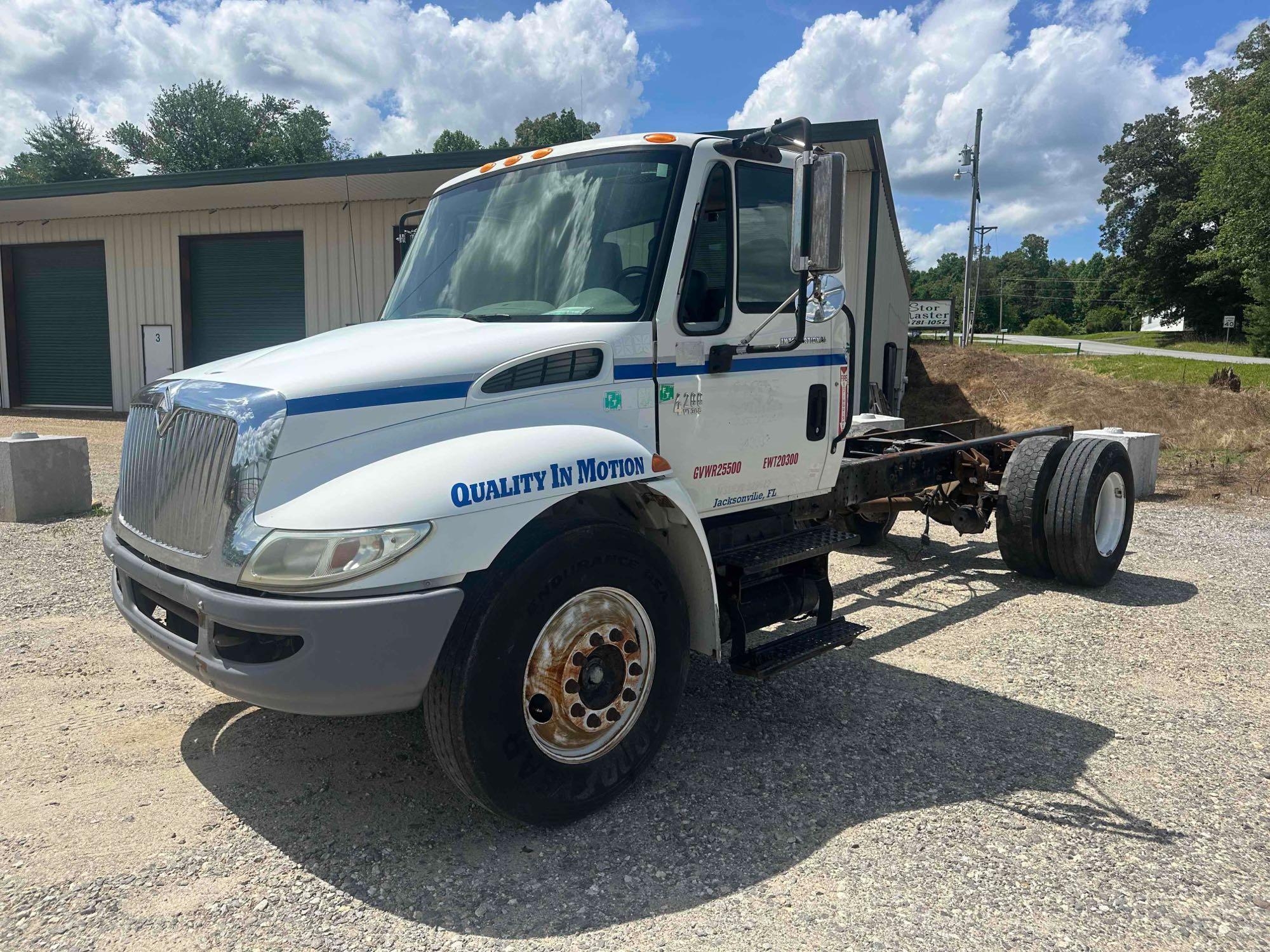 2005 International 4200 Truck, VIN # 1HTMPAFL65H100877 (A48836)