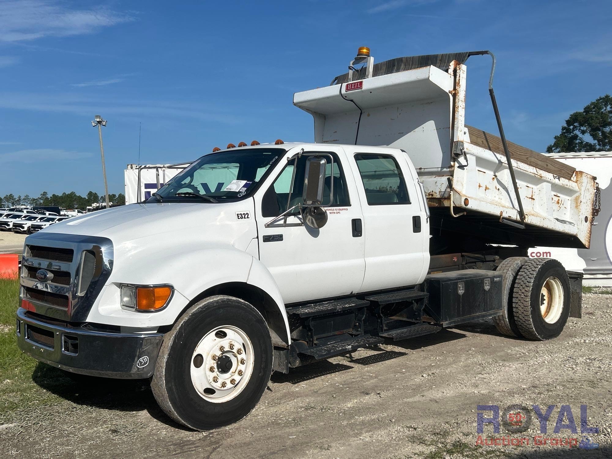 2005 Ford F-750 Crew Cab Heil 5 Yd Dump Truck (A51692)