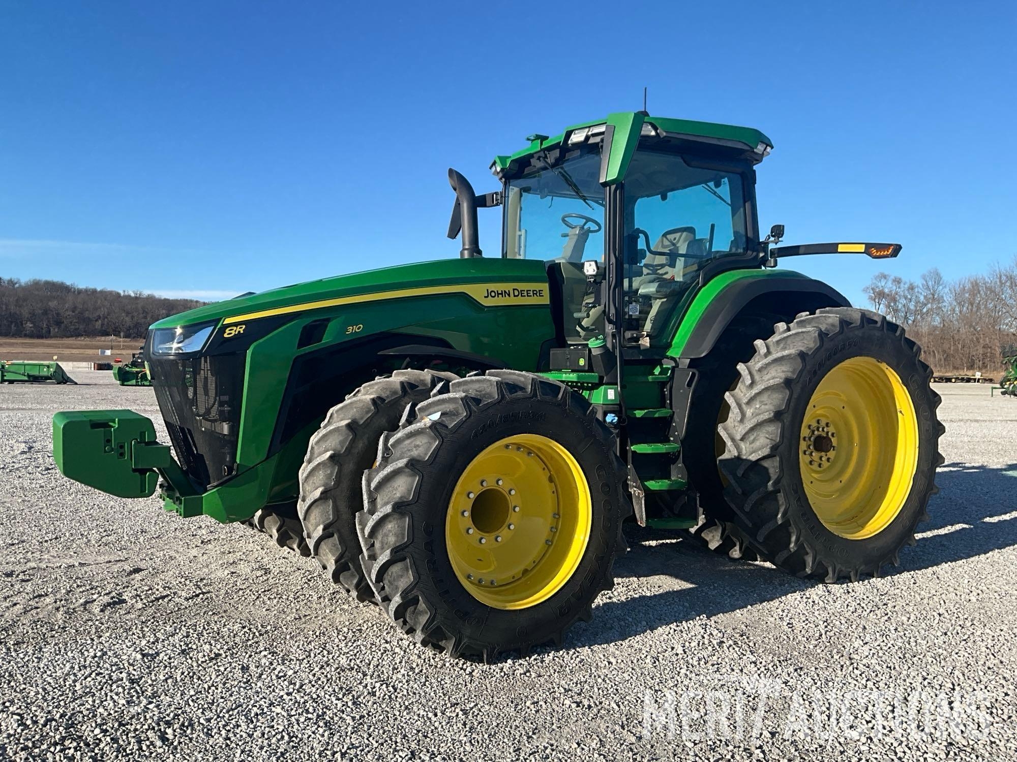 2023 John Deere 8R 310 Tractor (A63111)