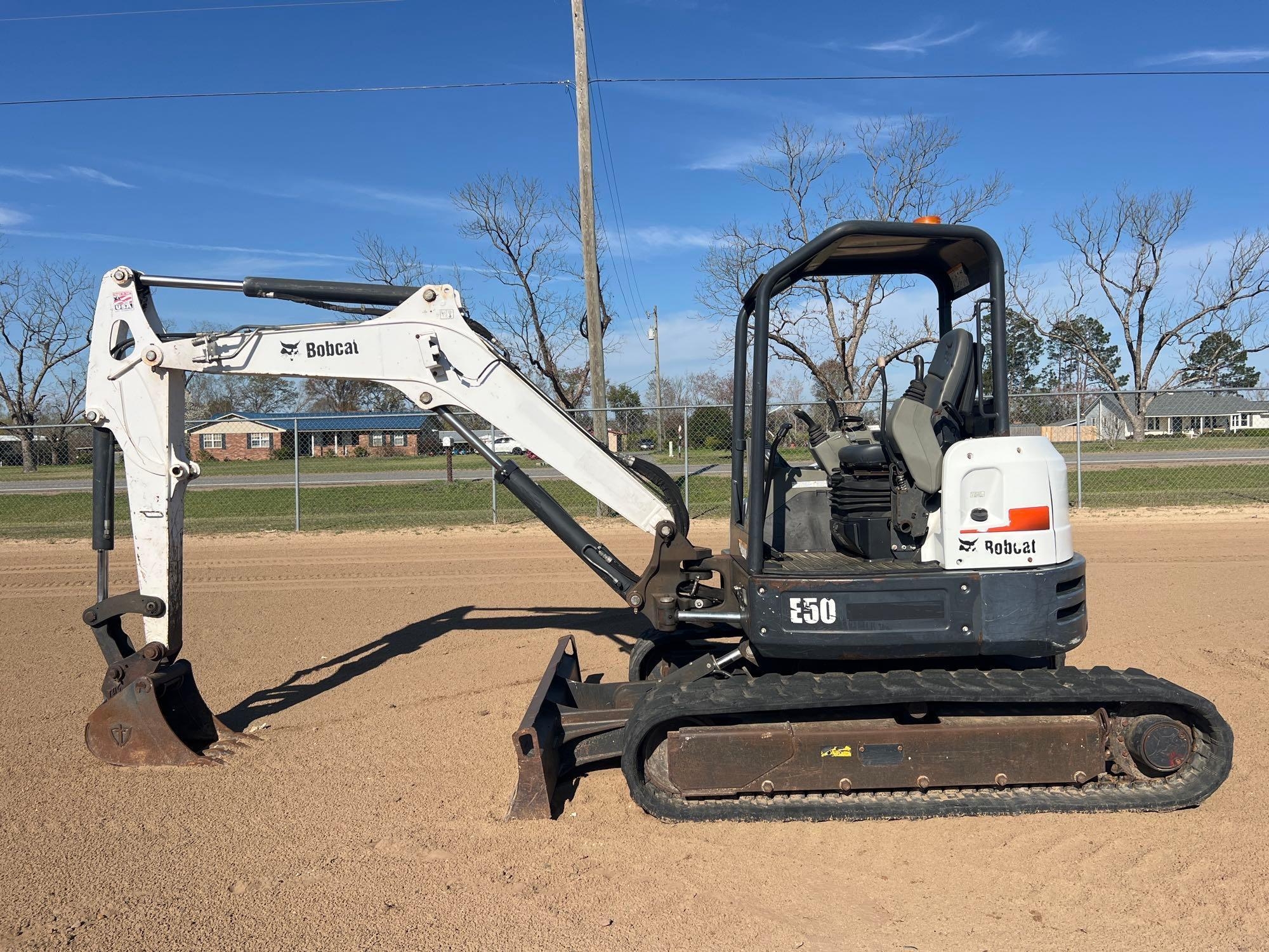 2019 BOBCAT E50 EXCAVATOR (A64279)