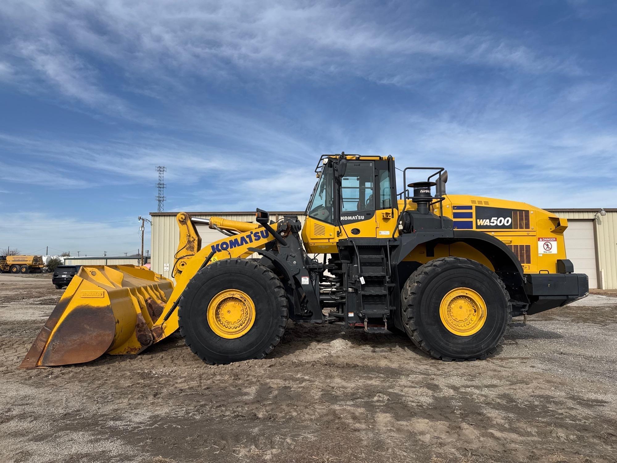 2022 KOMATSU WA500-8 WHEEL LOADER (A60429)