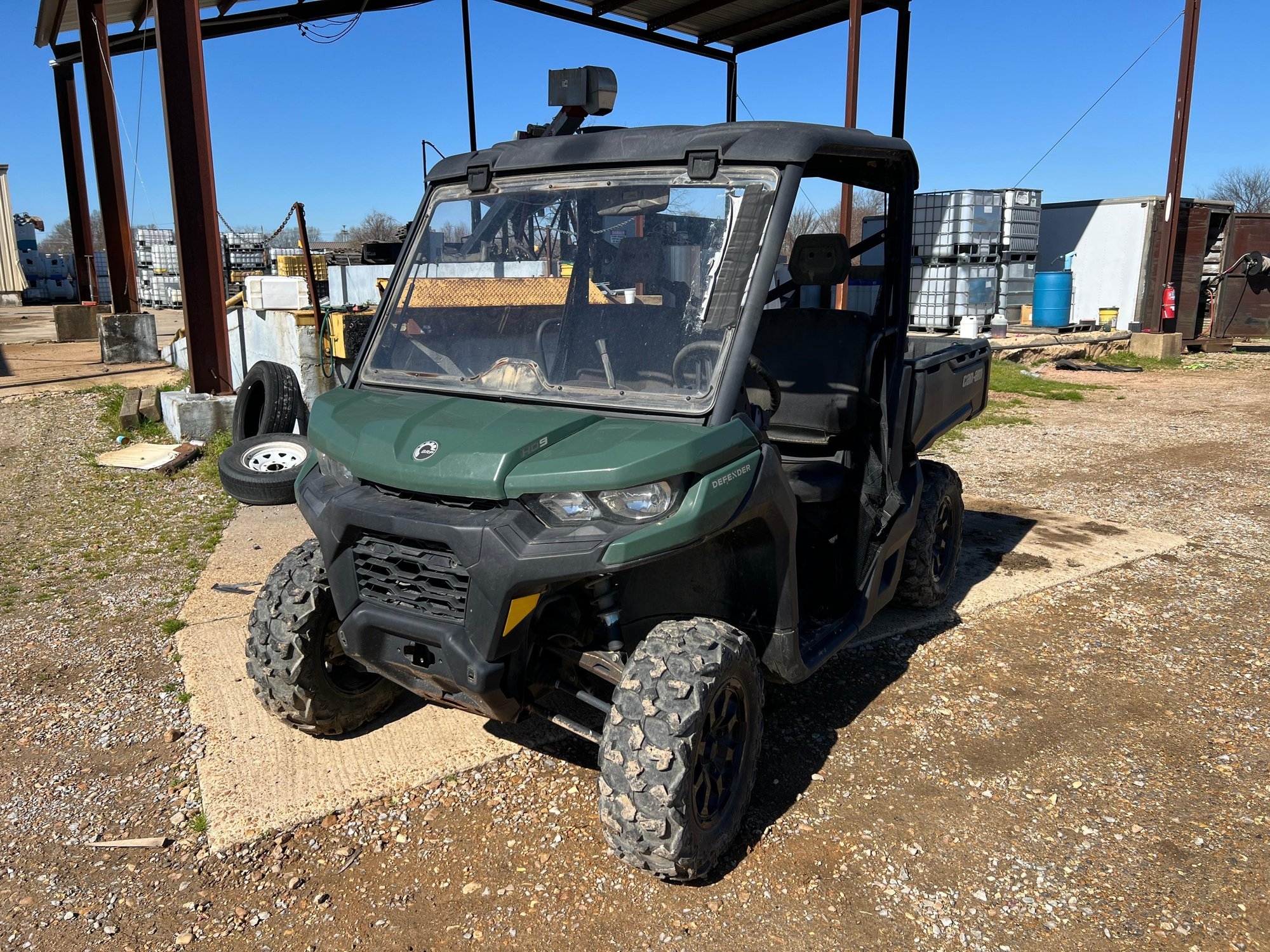 Can Am Defender (A63688)