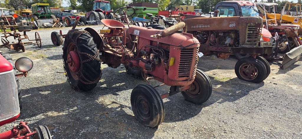 Case VAC Tractor (NOT RUNNING) (A50775)