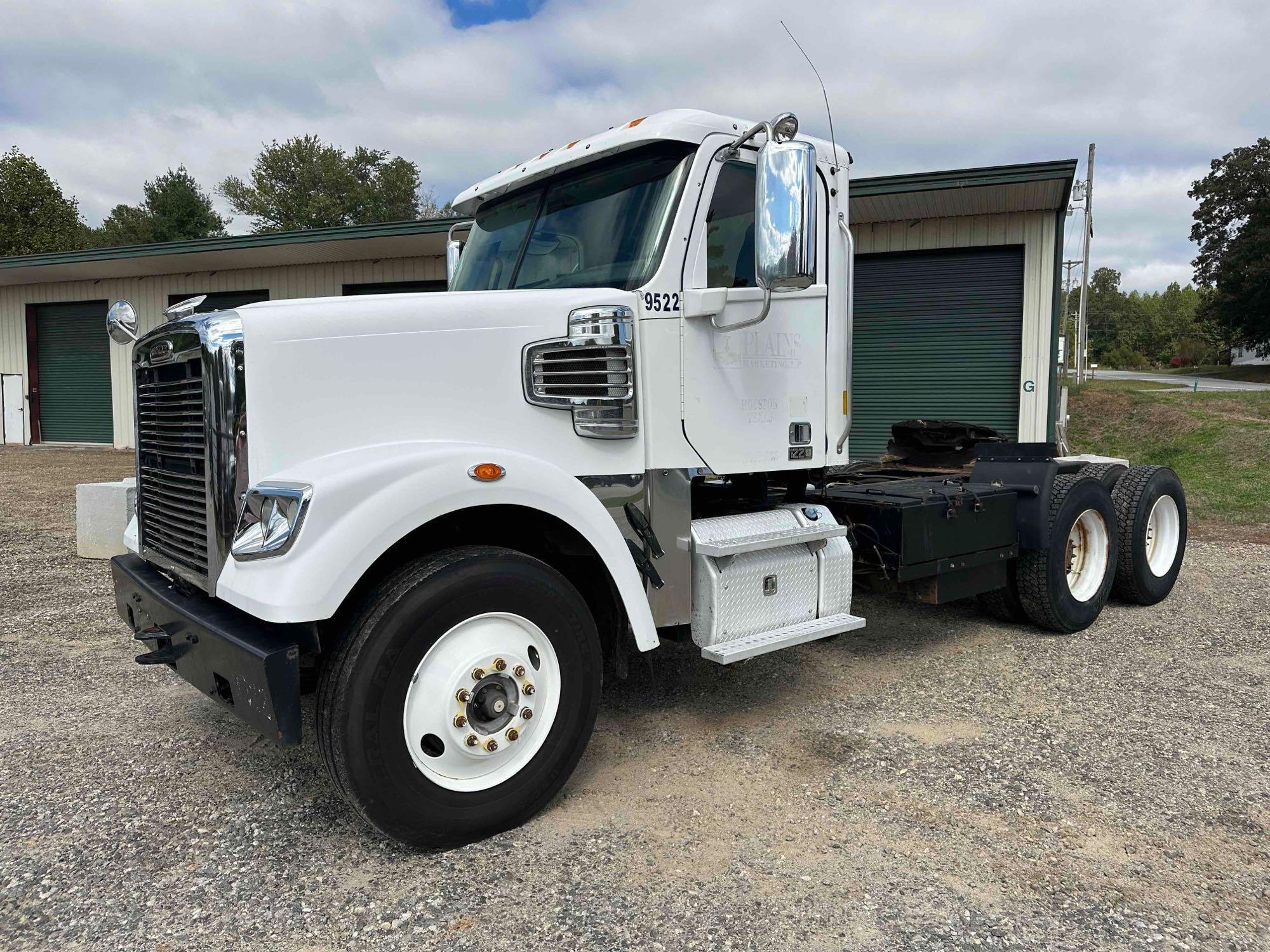 2015 Freightliner 122SD Day Cab Truck, VIN # 3AKJGND64FDGH1772 (A54865)