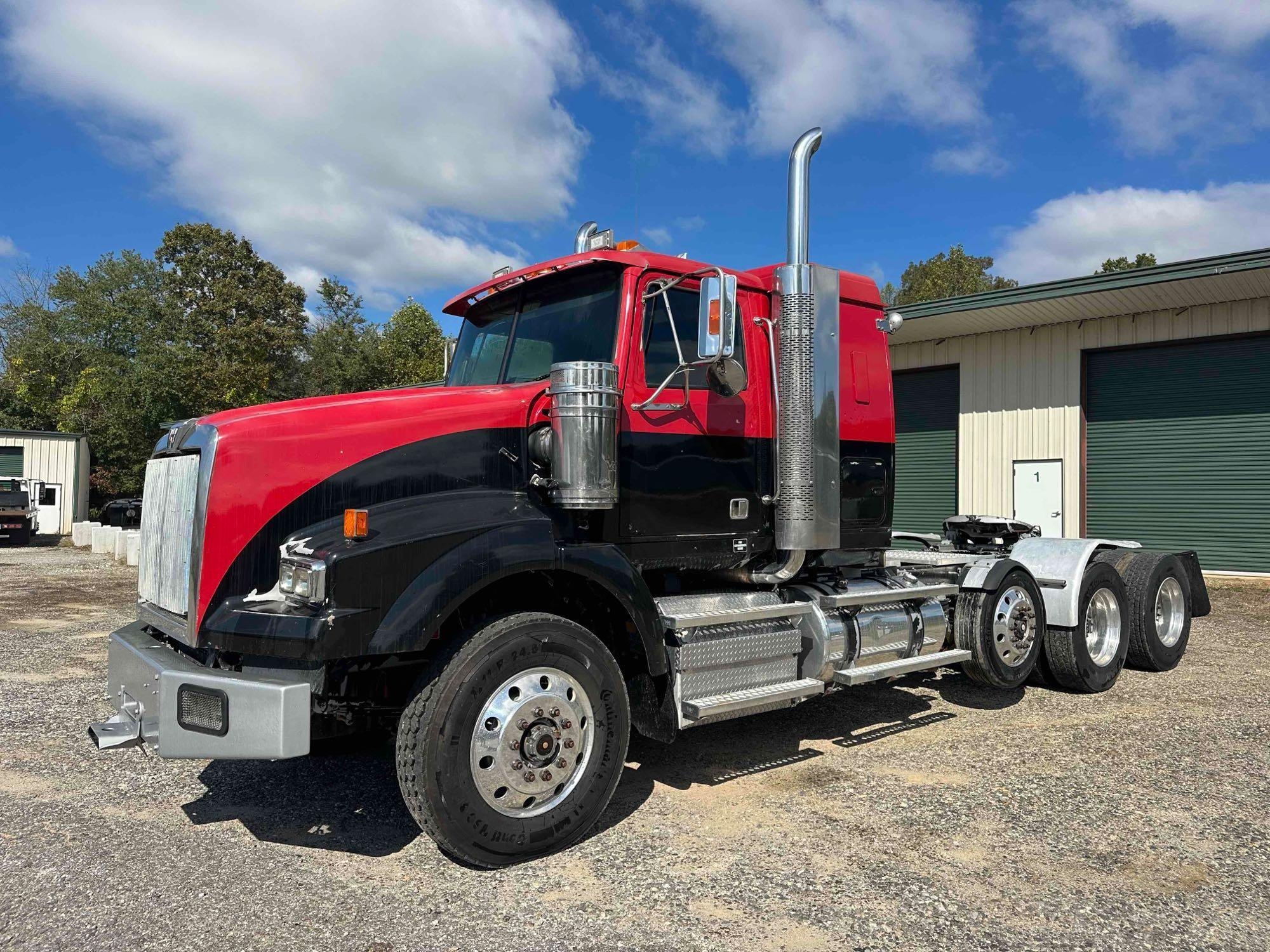 2011 Western Star Trucks 4900 Tri Axle Truck, VIN # 5KJNALDR4BPBA7822 (A54865)