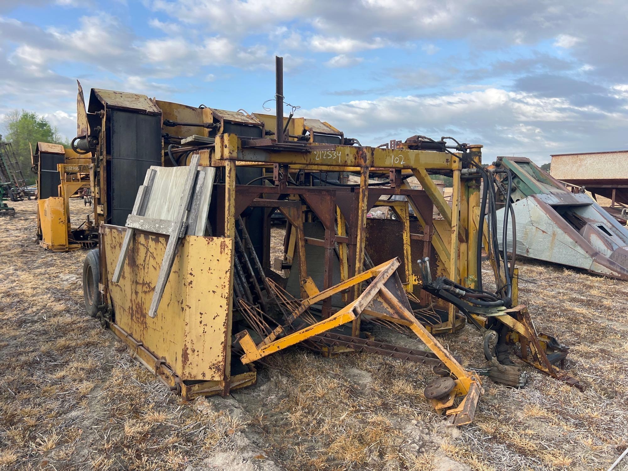 TAYLOR 2R MULTI-PASS HARVESTER (A64278)