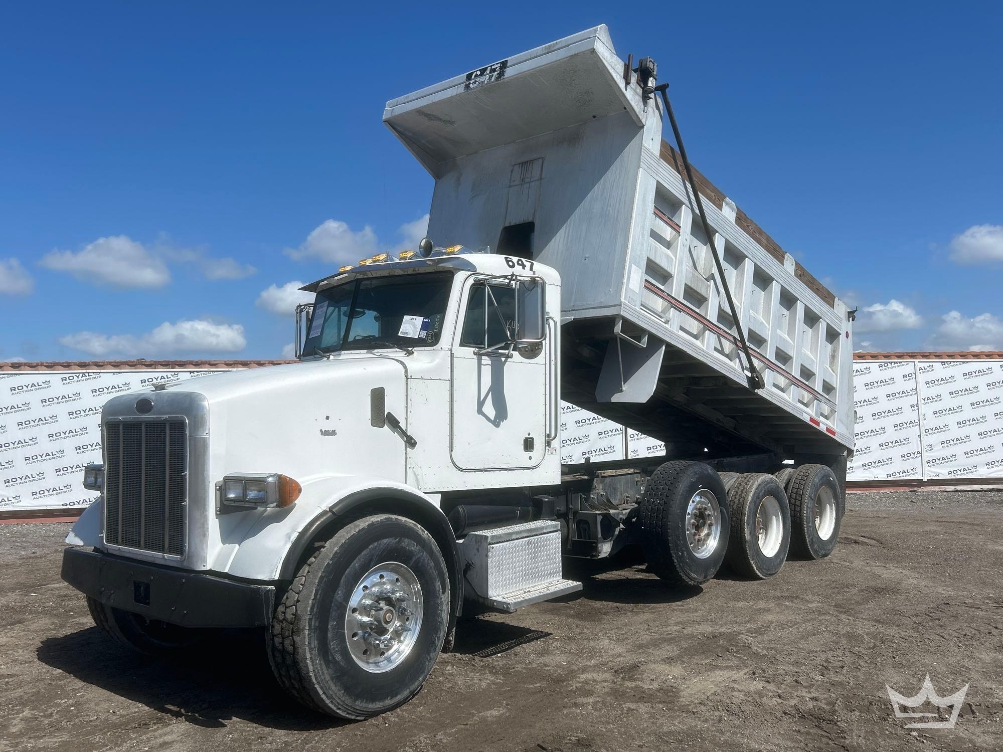 2005 Peterbilt 357 Tri-Axle Dump Truck (A61573)