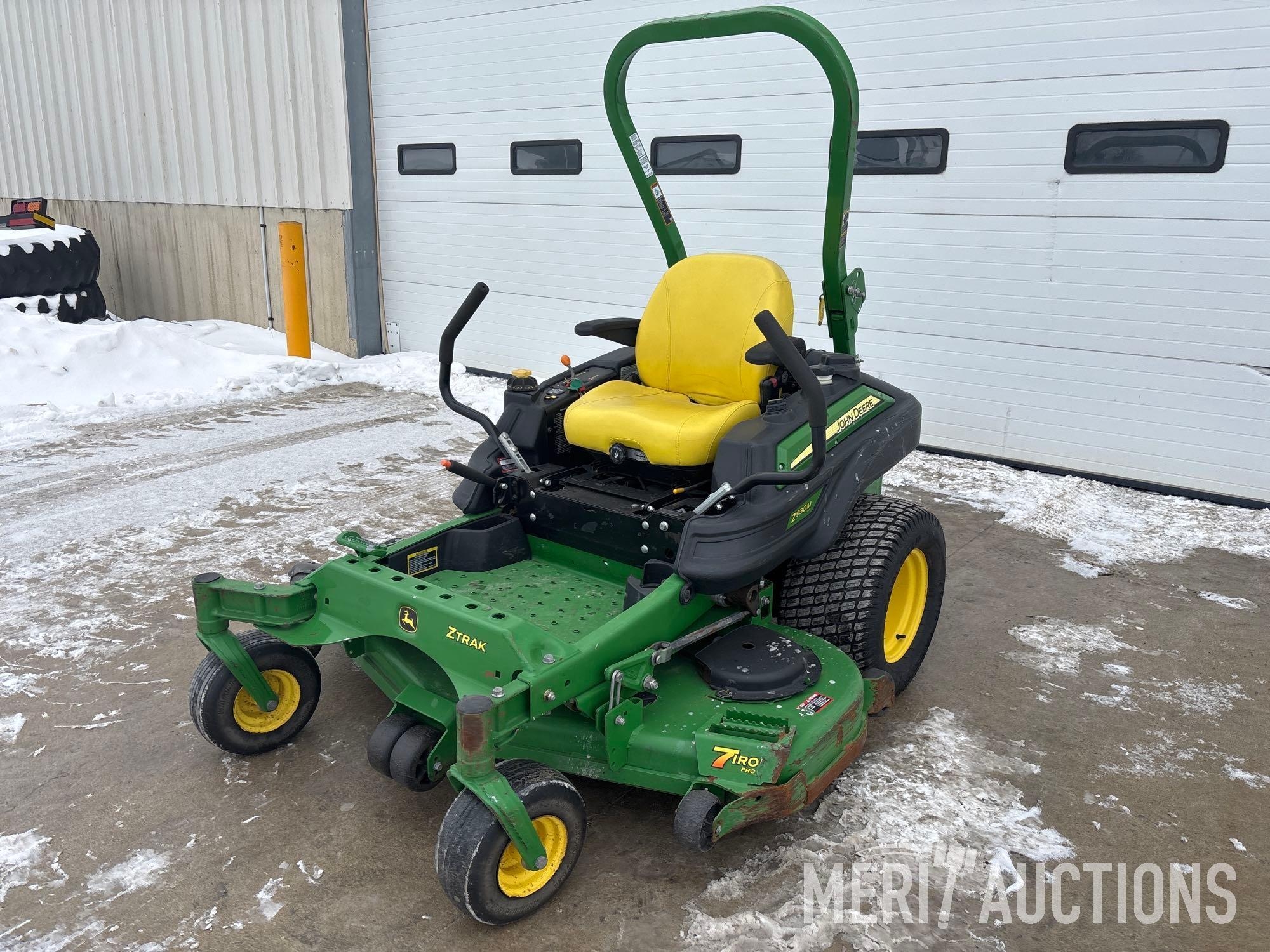 2014 John Deere Z930M Zero Turn (A63116)