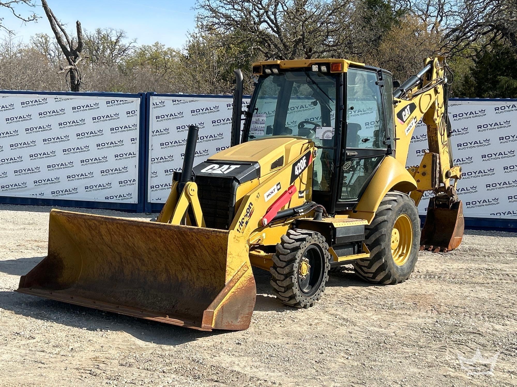 2013 Caterpillar 420F 4x4 Extendahoe Loader Backhoe (A64194)