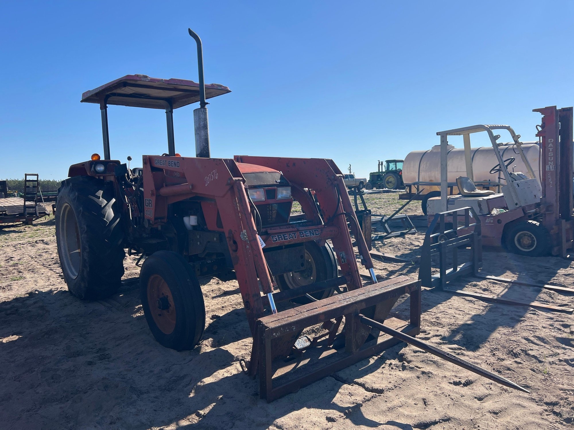 CASE IH 4230 TRACTOR (A63290)