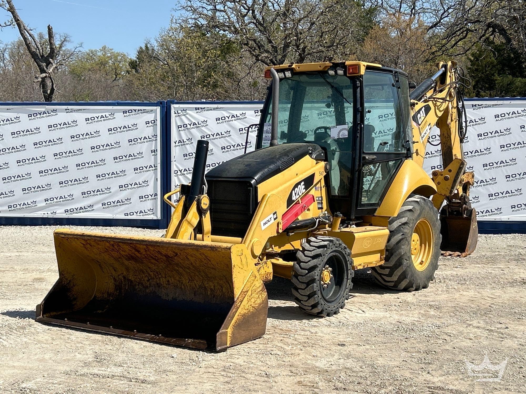 2011 Caterpillar 420E 4x4 Extendahoe Loader Backhoe (A64194)