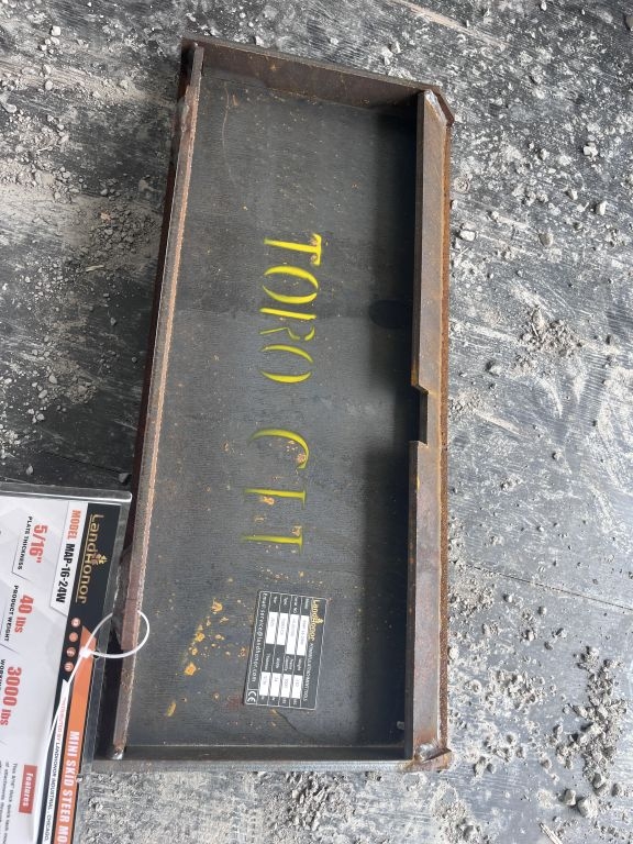 Mini Skid Steer Mount Plate, 5/16" Thickness (A62679)