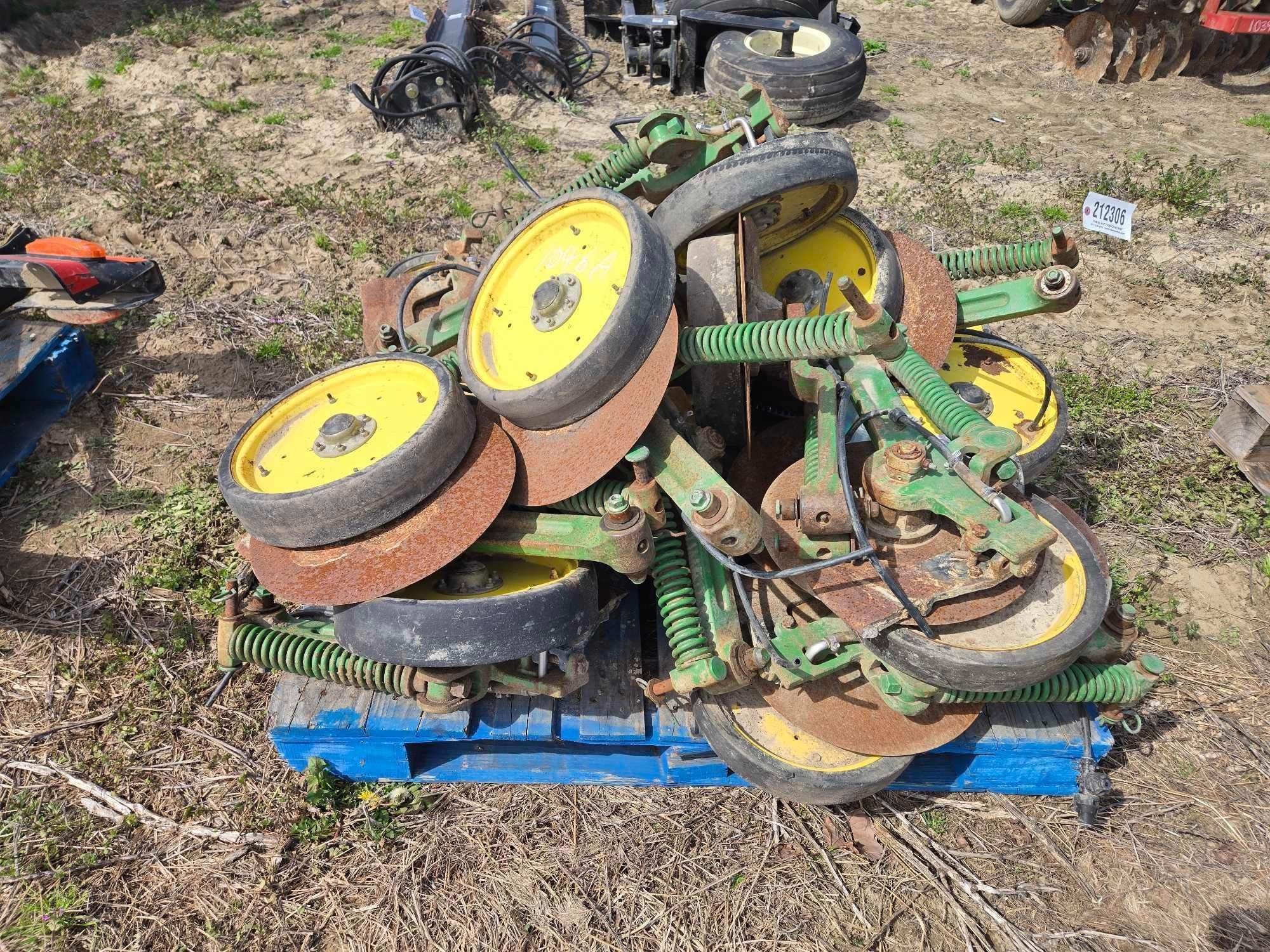 PALLET OF MISC PARTS (A63291)