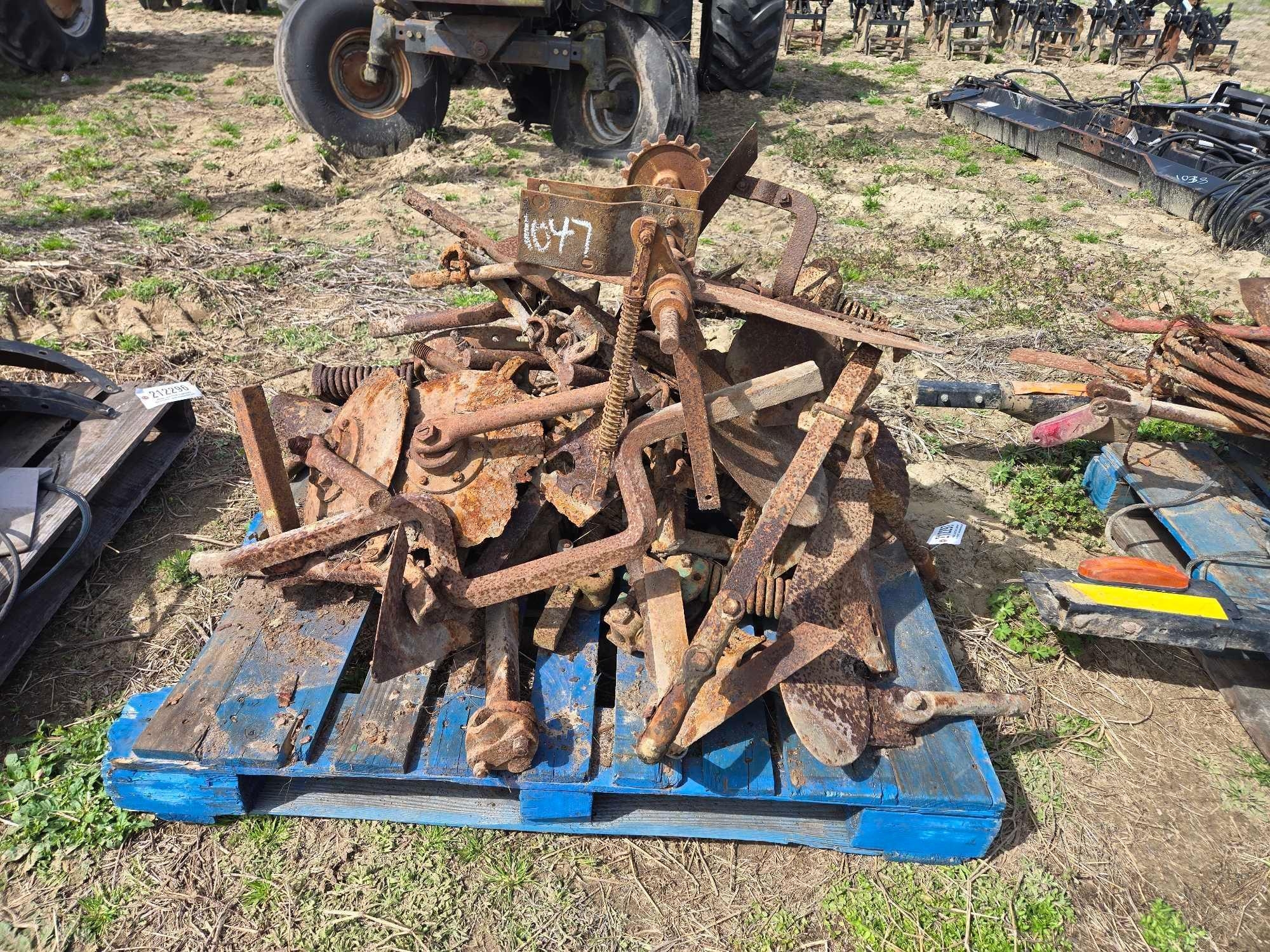 PALLET OF MISC PARTS (A63291)