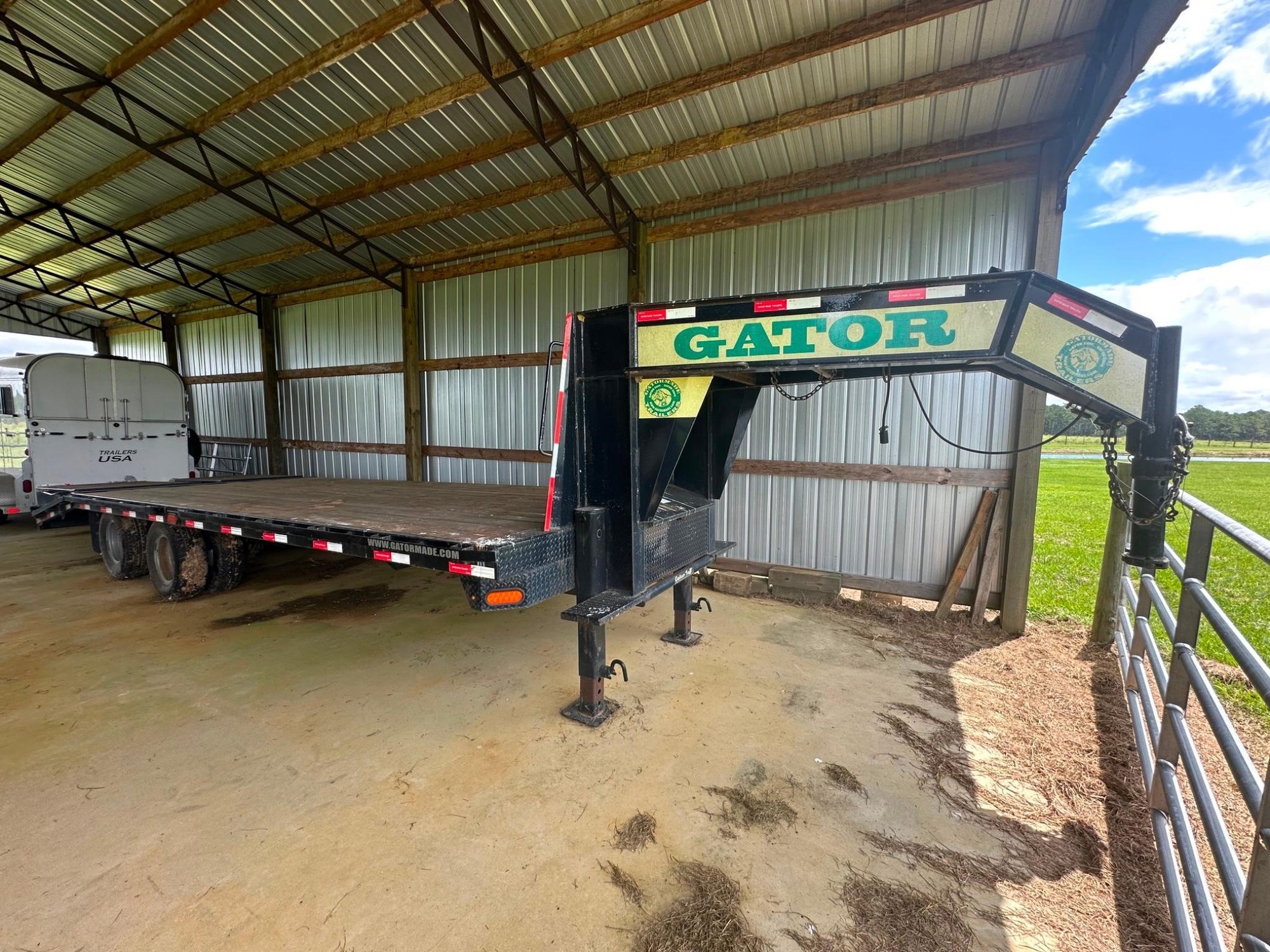 2018 Gatormade 20+5 Gooseneck Trailer (A55302)