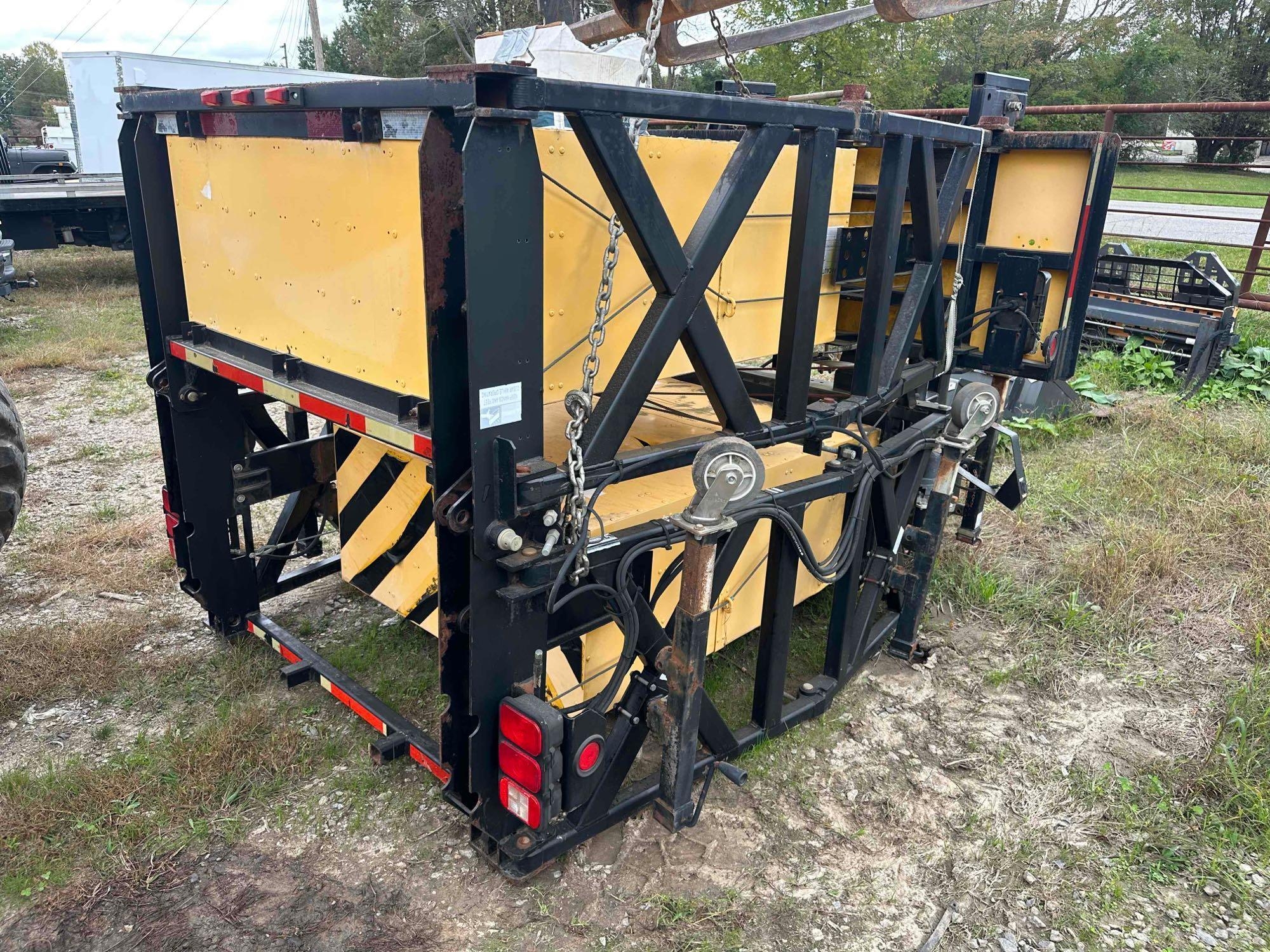 Truck Absorptions Attenuator (A54865)