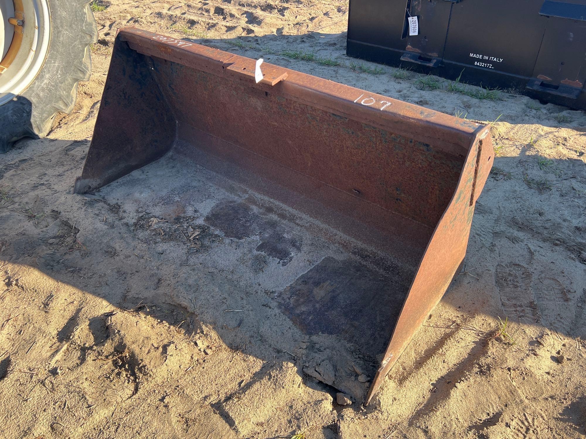 5' GP BUCKET FOR LOADER (A63290)
