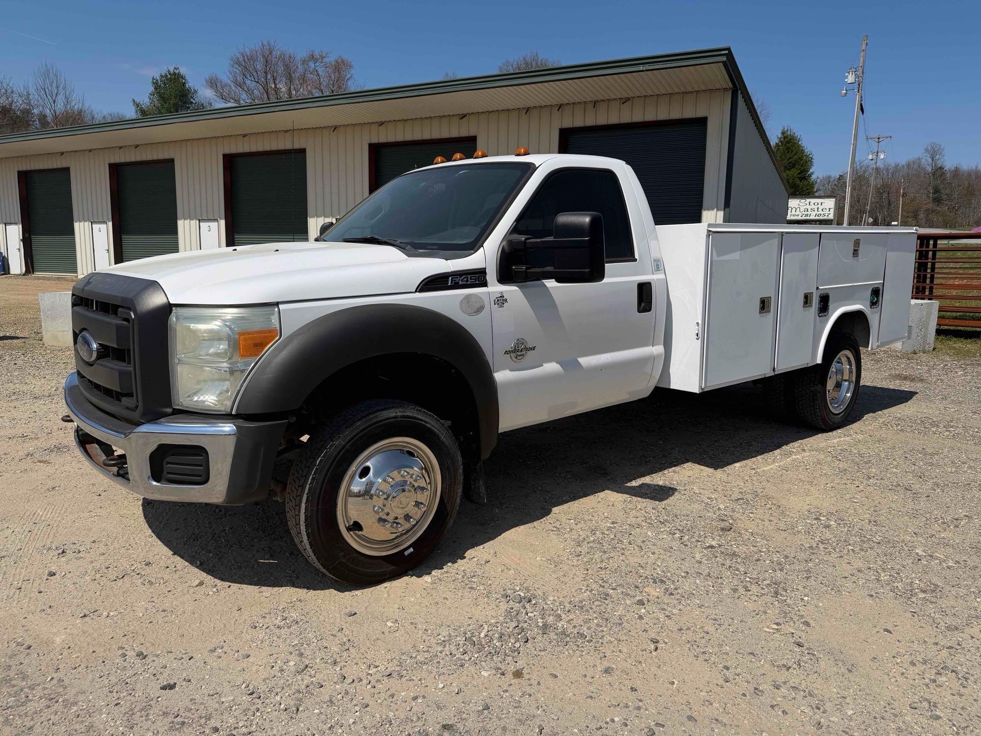2016 Ford F-450 Utility/Service Truck, VIN # 1FDUF4GT7GEA23971 (A65563)