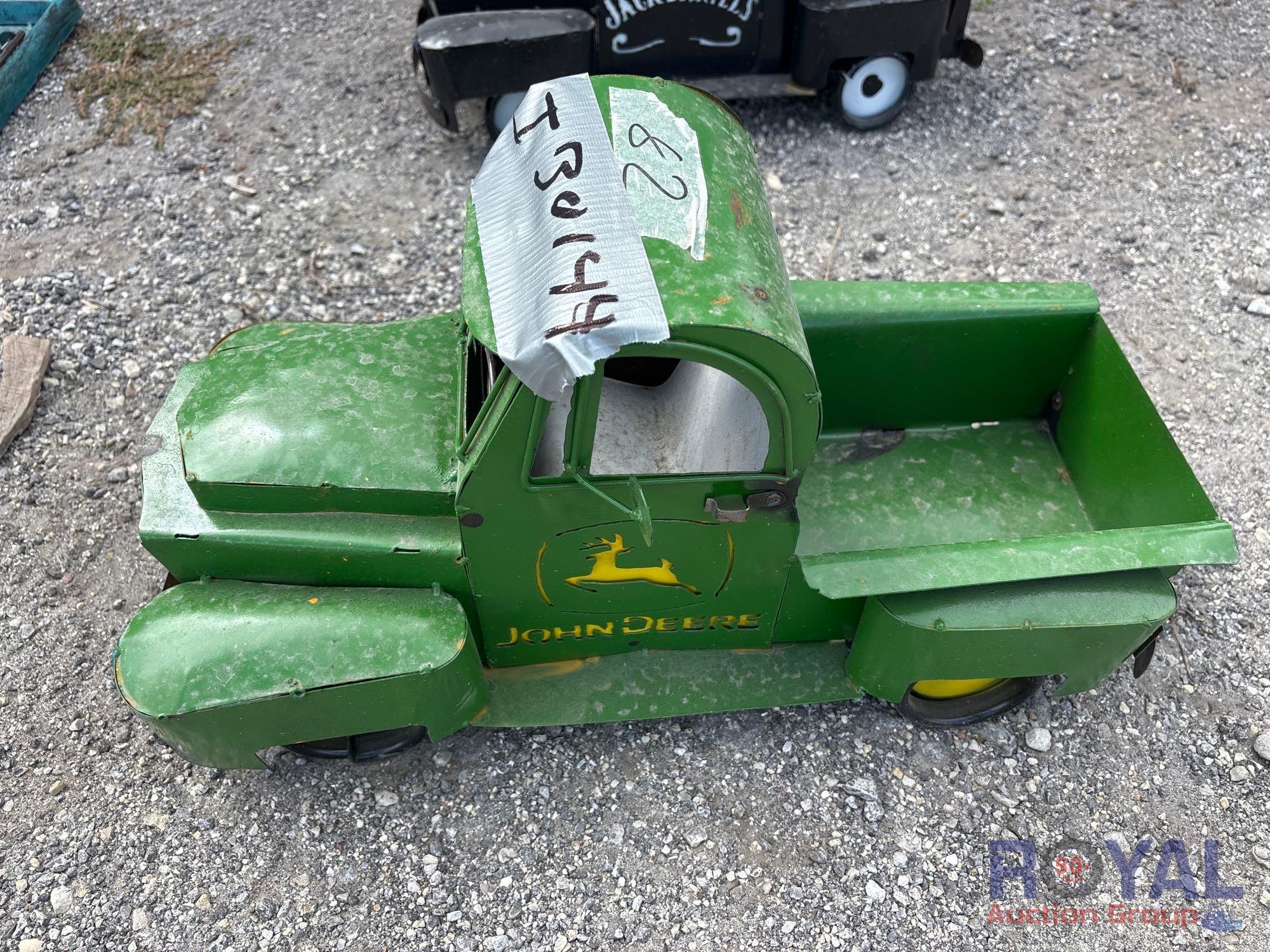 John Deere Miniature Decorative Truck (A55758)