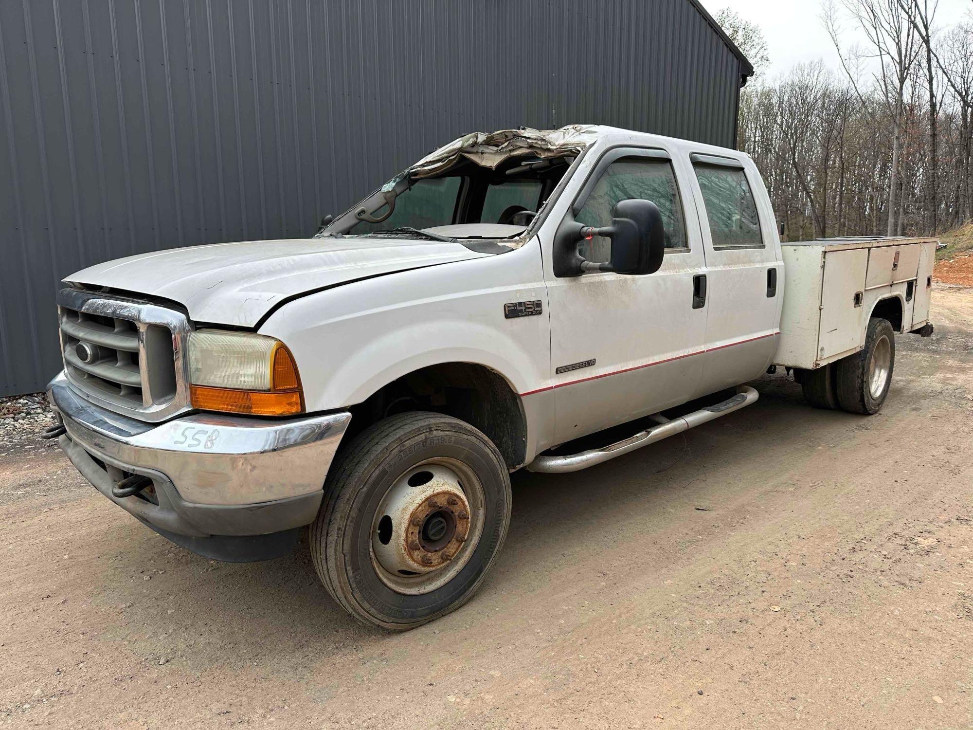 2001 Ford F-450 Service Truck, VIN # 1FDXW47F61ED87989 (A65563)