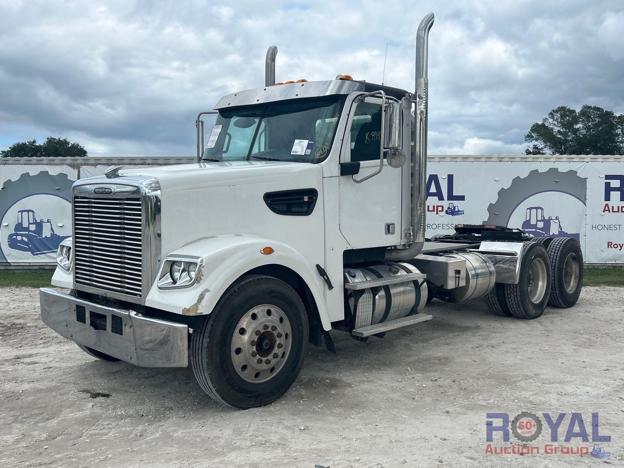 2015 Freightliner 122SD T/A Wet Kit Day Cab Truck Tractor (A55852)
