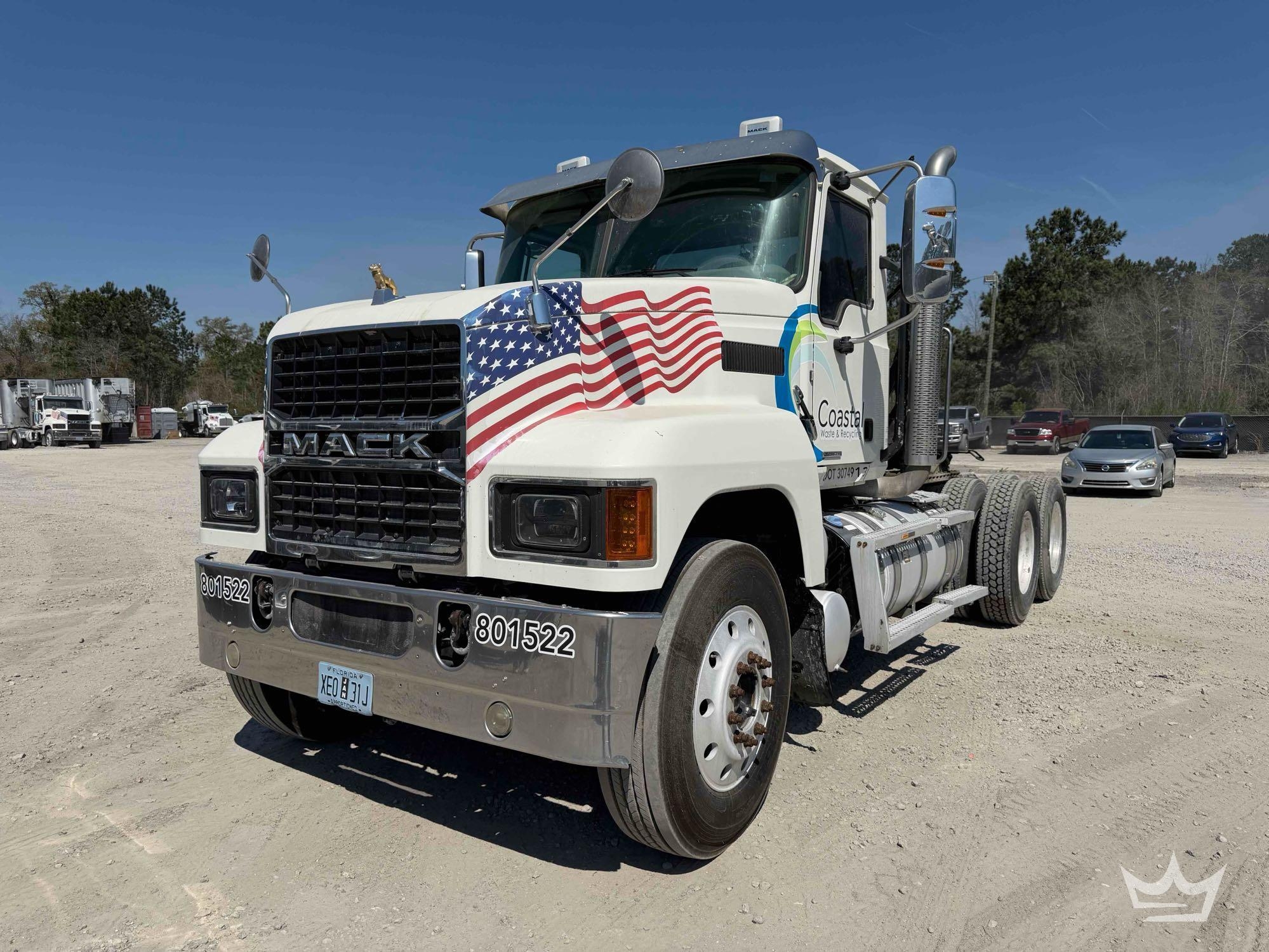 2022 Mack Pinnacle T/A Day Cab Truck Tractor (A64556)