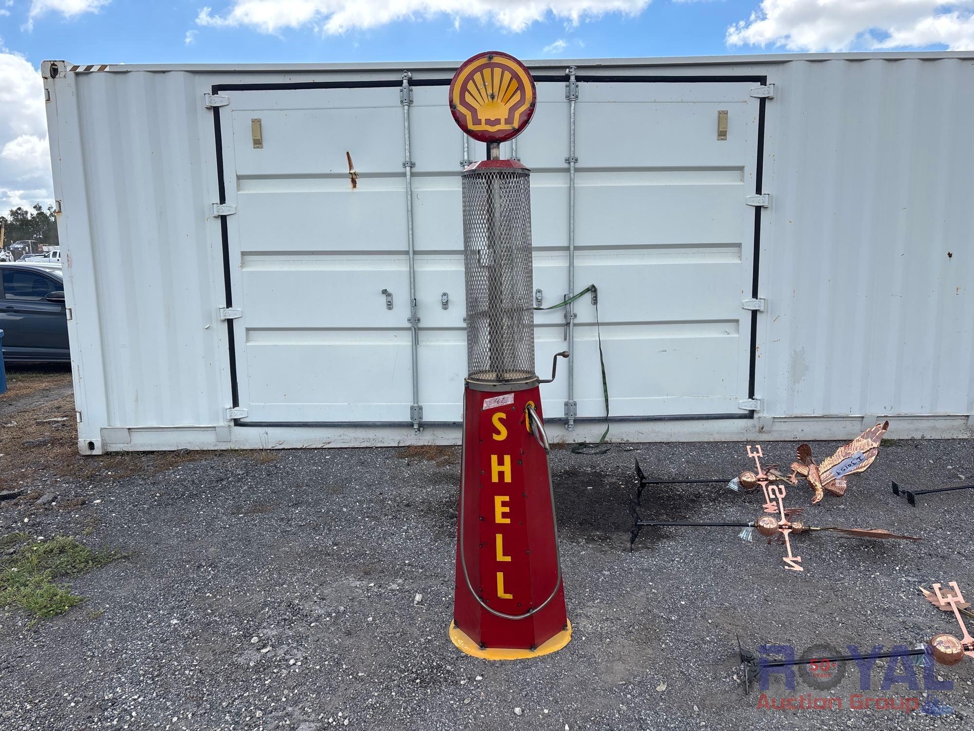 Shell Vintage Decorative Fuel Pump (A55758)