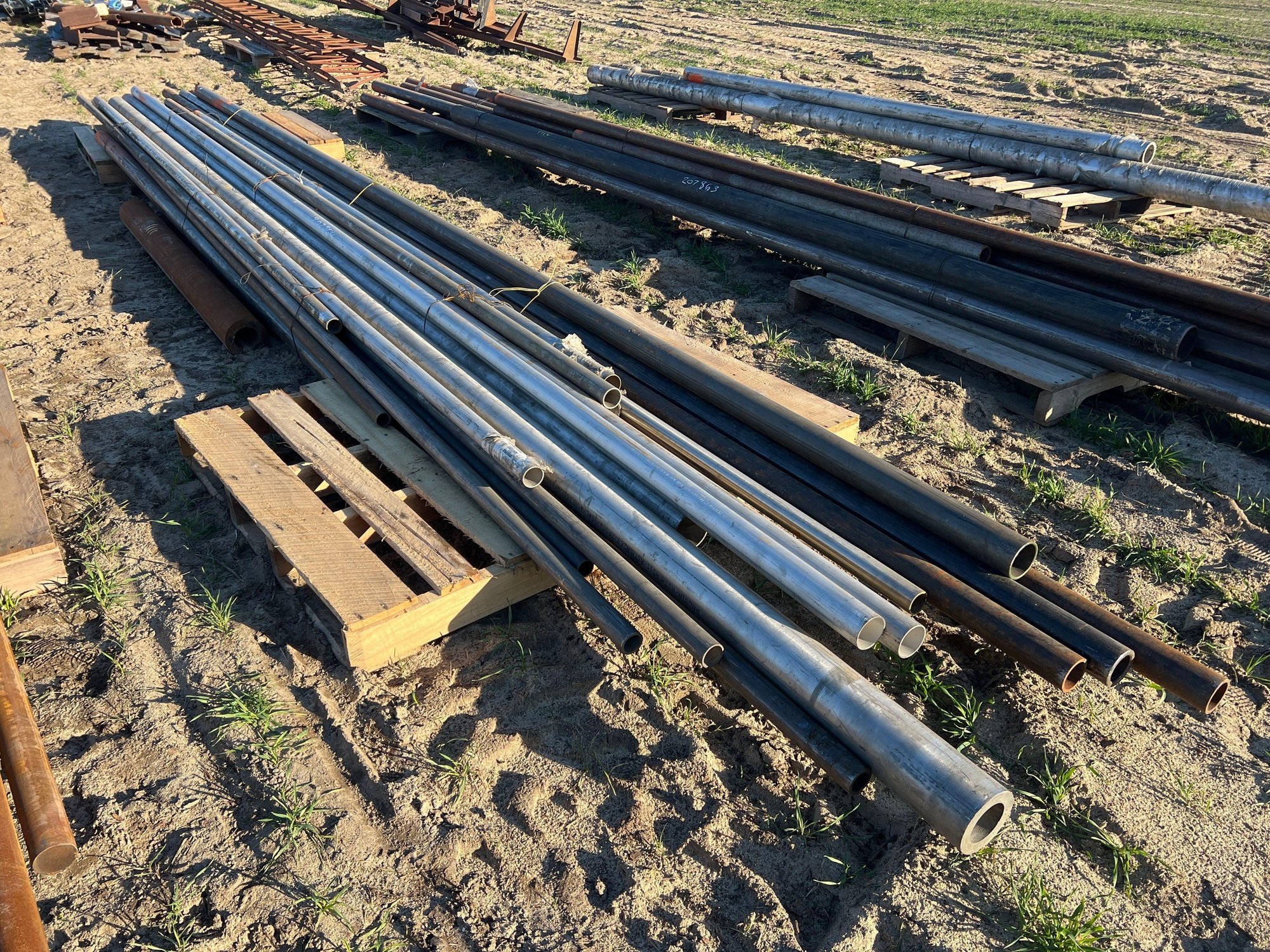 PALLET LOT OF MISC TUBING (A63745)
