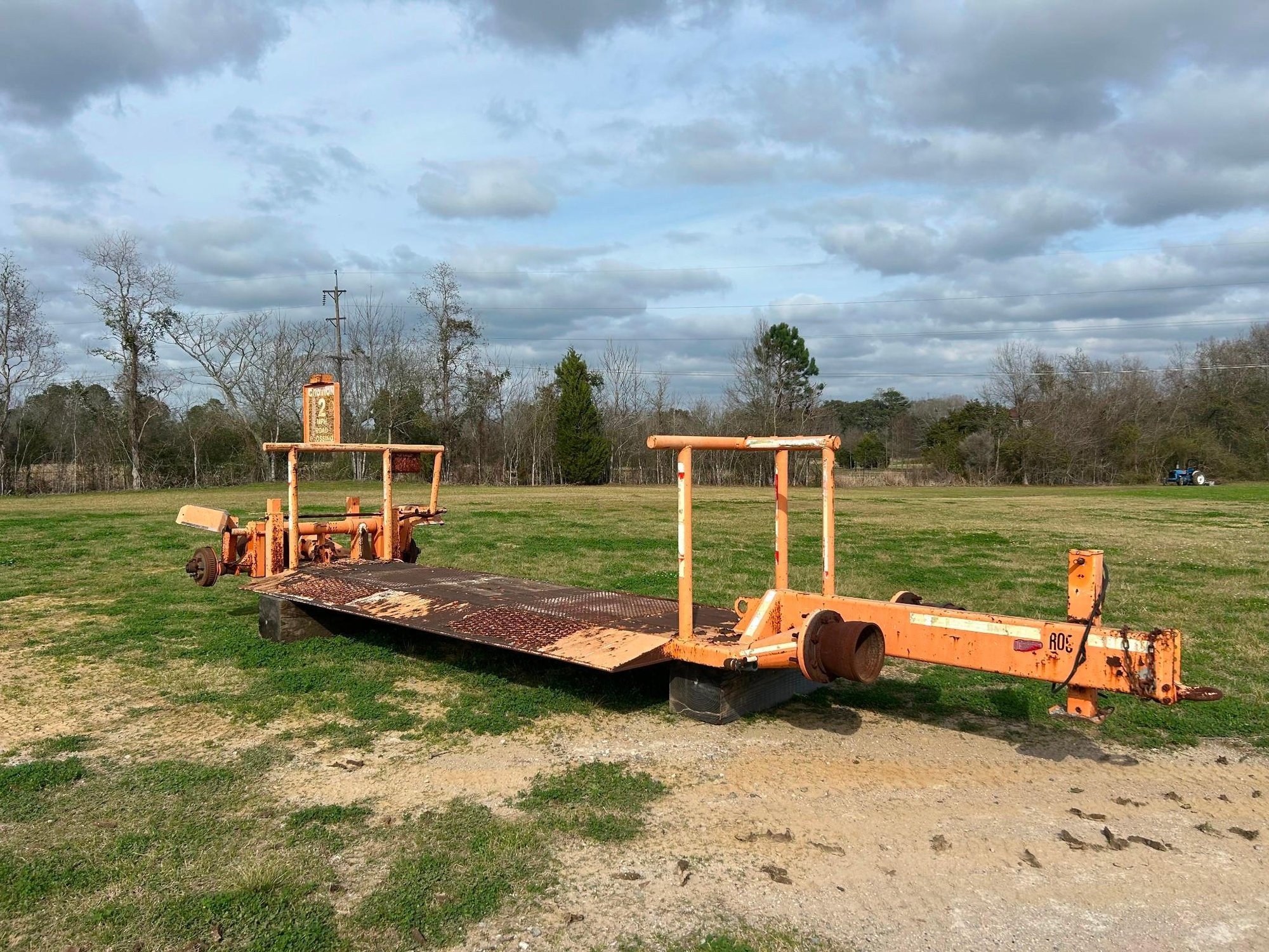 Towable Pipe Road Crossing Trailer (A63689)
