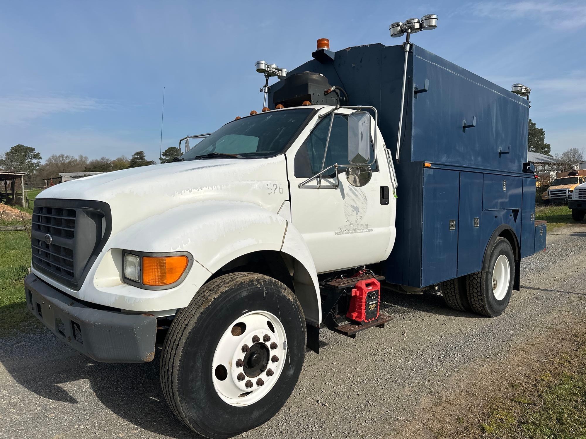 2001 Ford F-750 Utility Truck, VIN # 3FDXF75Y61MA47192 (A65563)