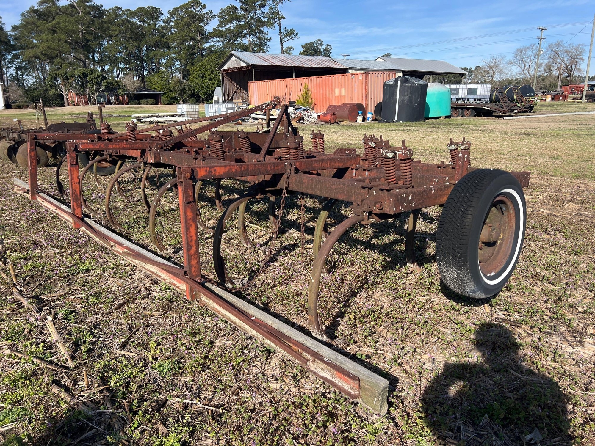 KING 18 SHANK 3 BAR CHISEL PLOW (A63291)