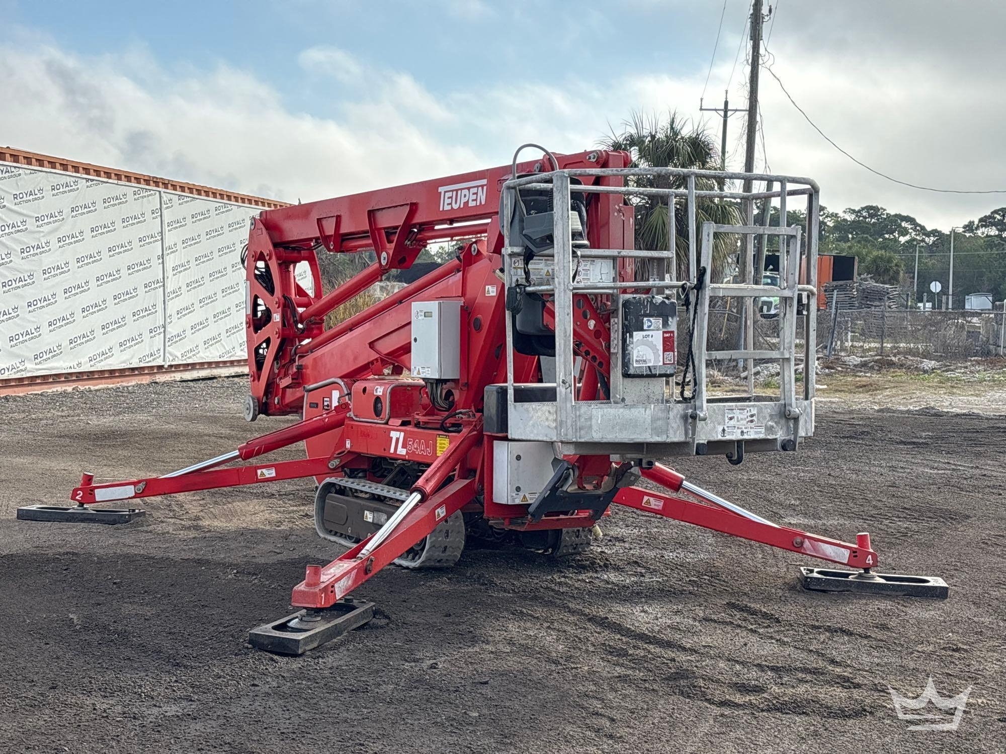 2015 Teupen TL54J Crawler Articulating Boom Lift (A61572)