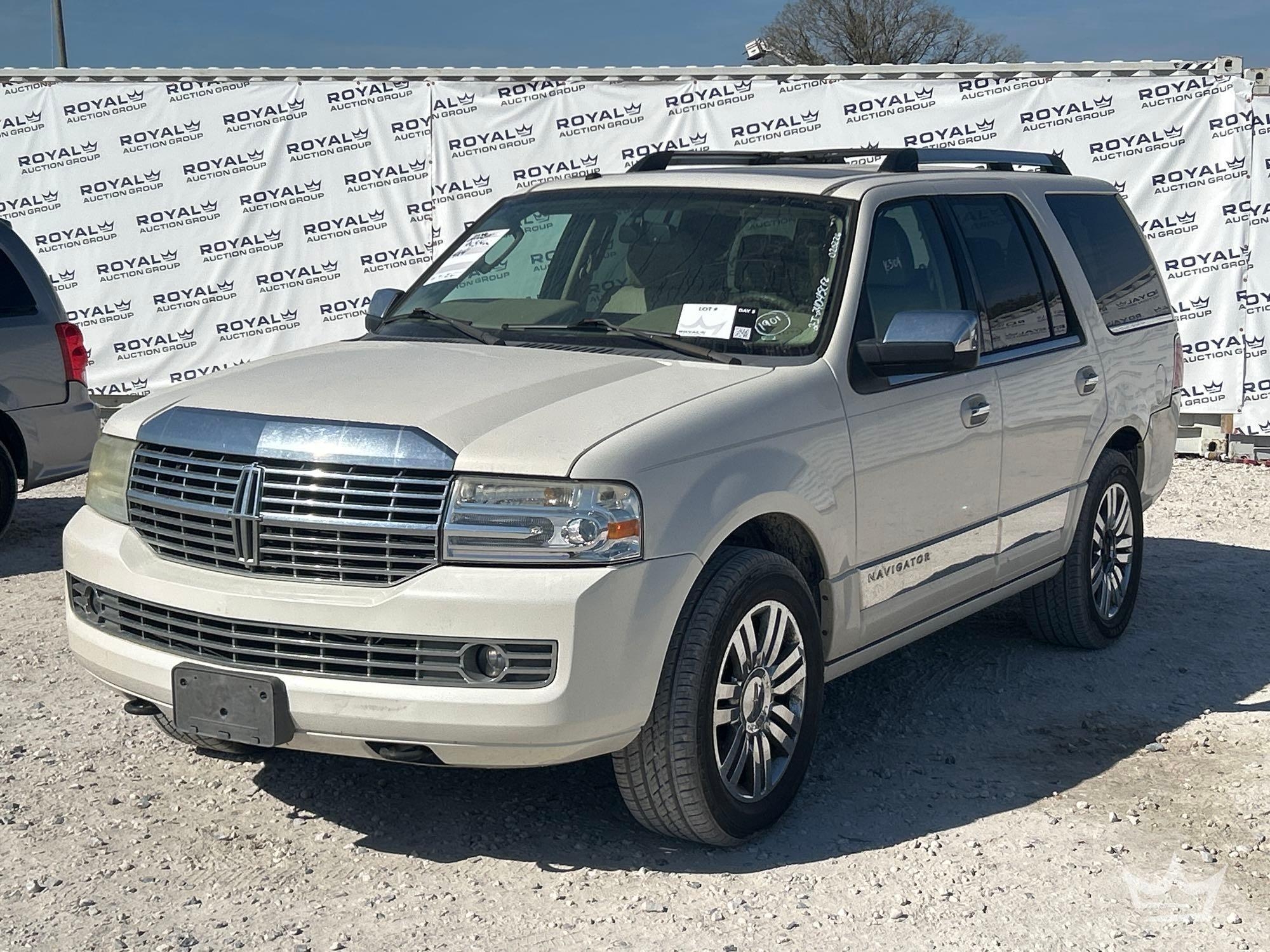 2008 Lincoln Navigator 4X4 SUV (A61569)