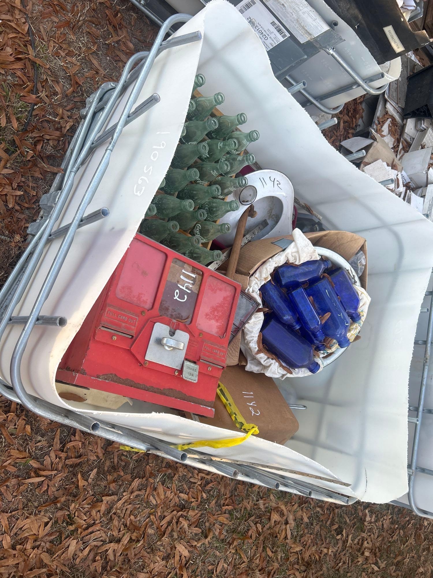 PALLET TOTE OF BOTTLES & MISC (A58374)