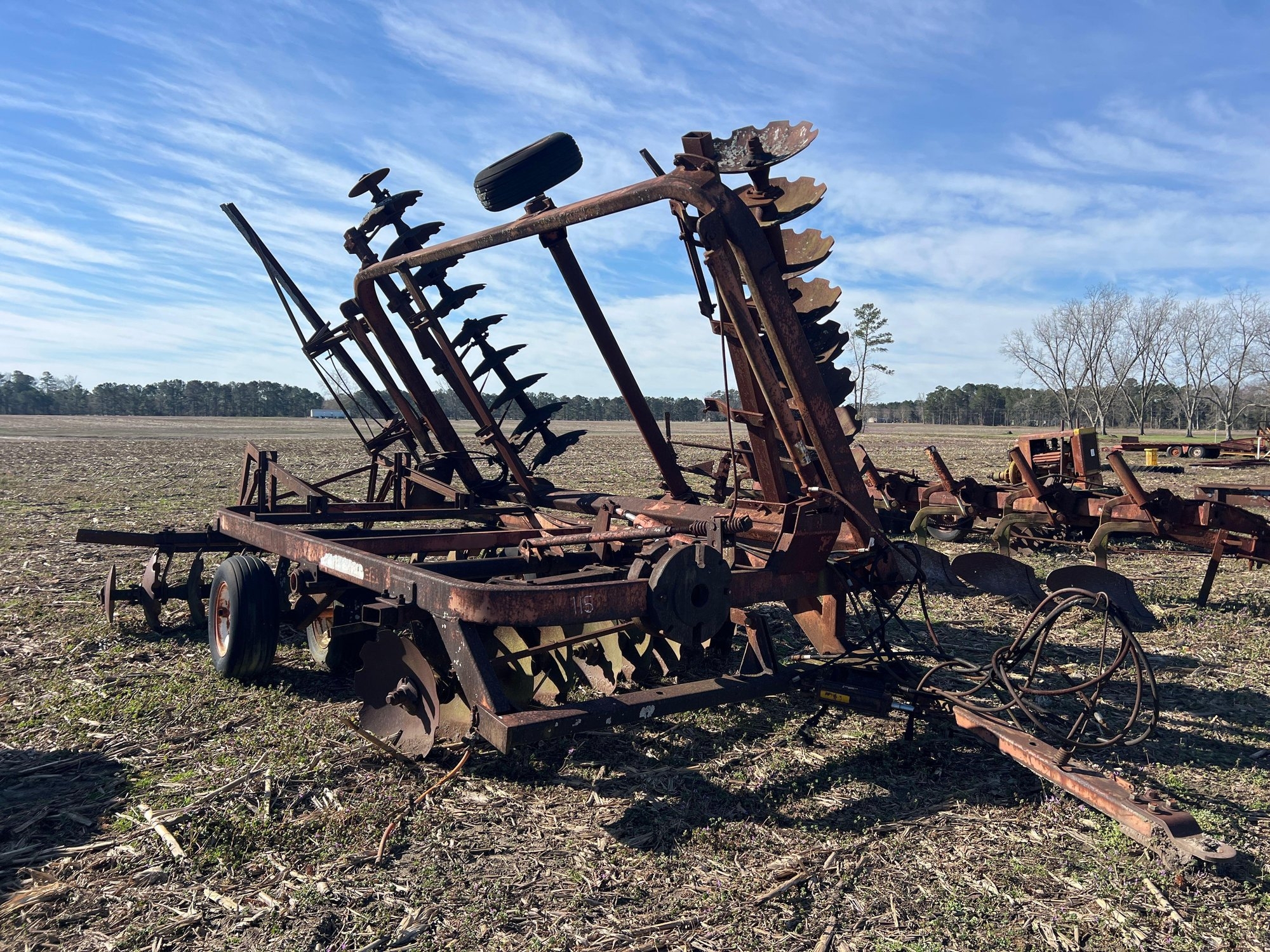 36 BLADE AC CENTER FOLD DISC HARROW (A63291)